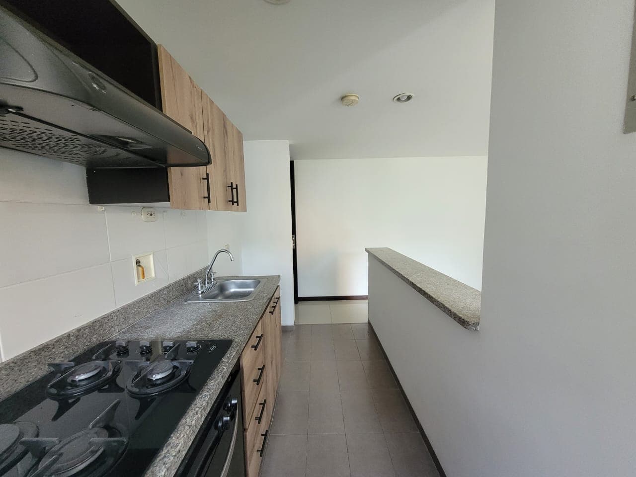 Apartamento en arriendo en El Trianón, Envigado — foto 4 de 20