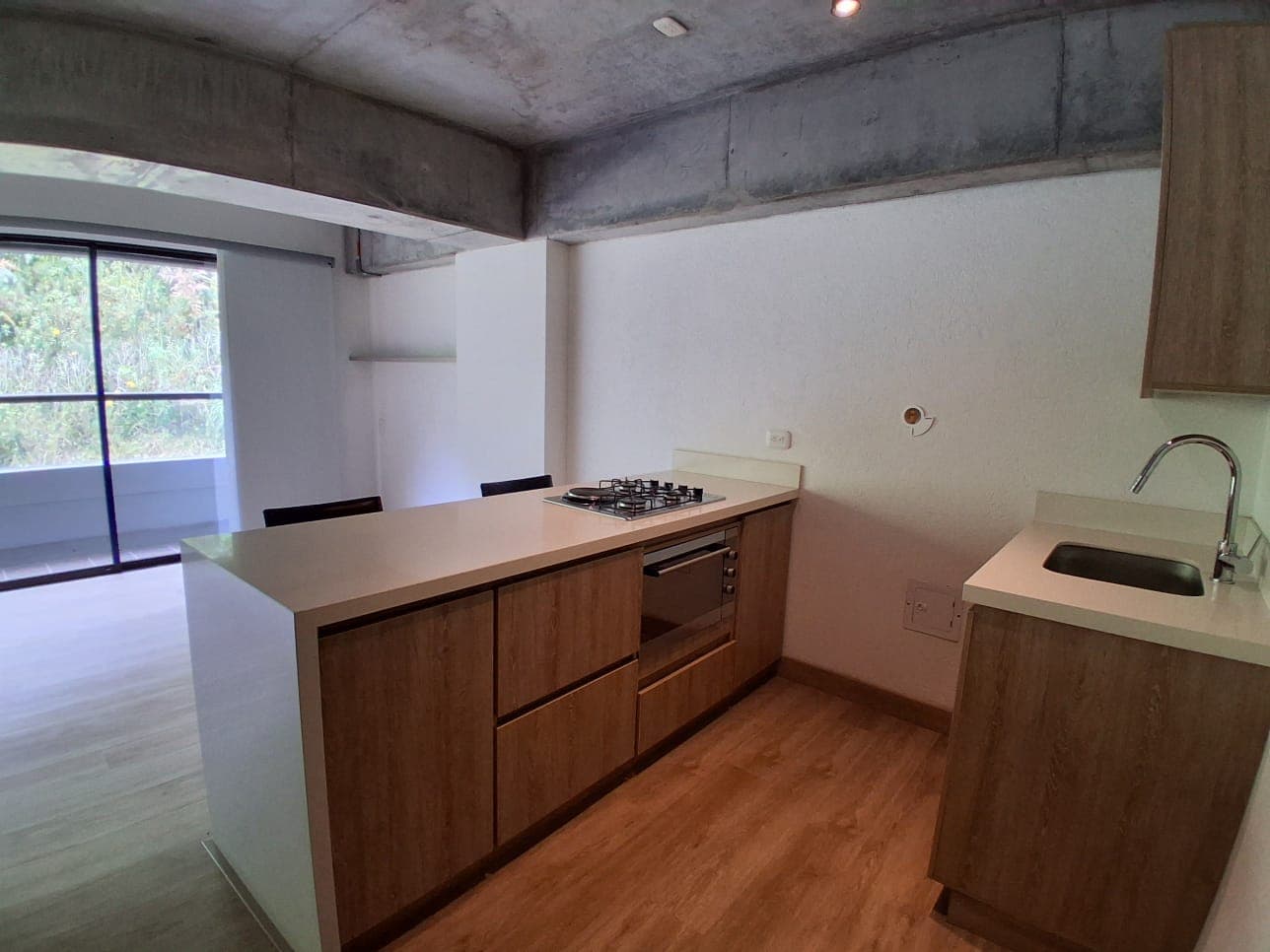 Apartamento en arriendo en El Retiro — foto 3 de 12