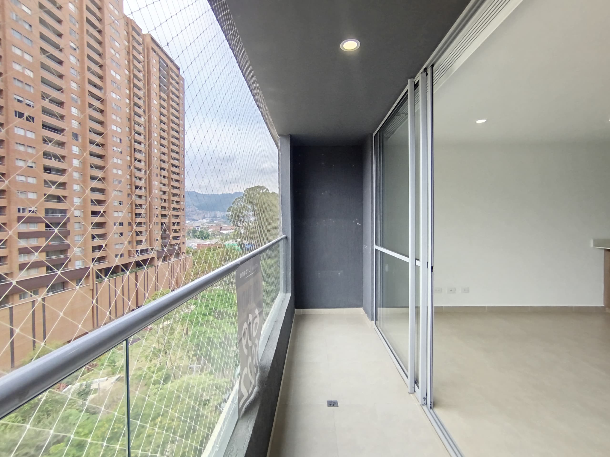 Apartamento en arriendo en Barrio Colombia, Poblado, Medellín — foto 5 de 20