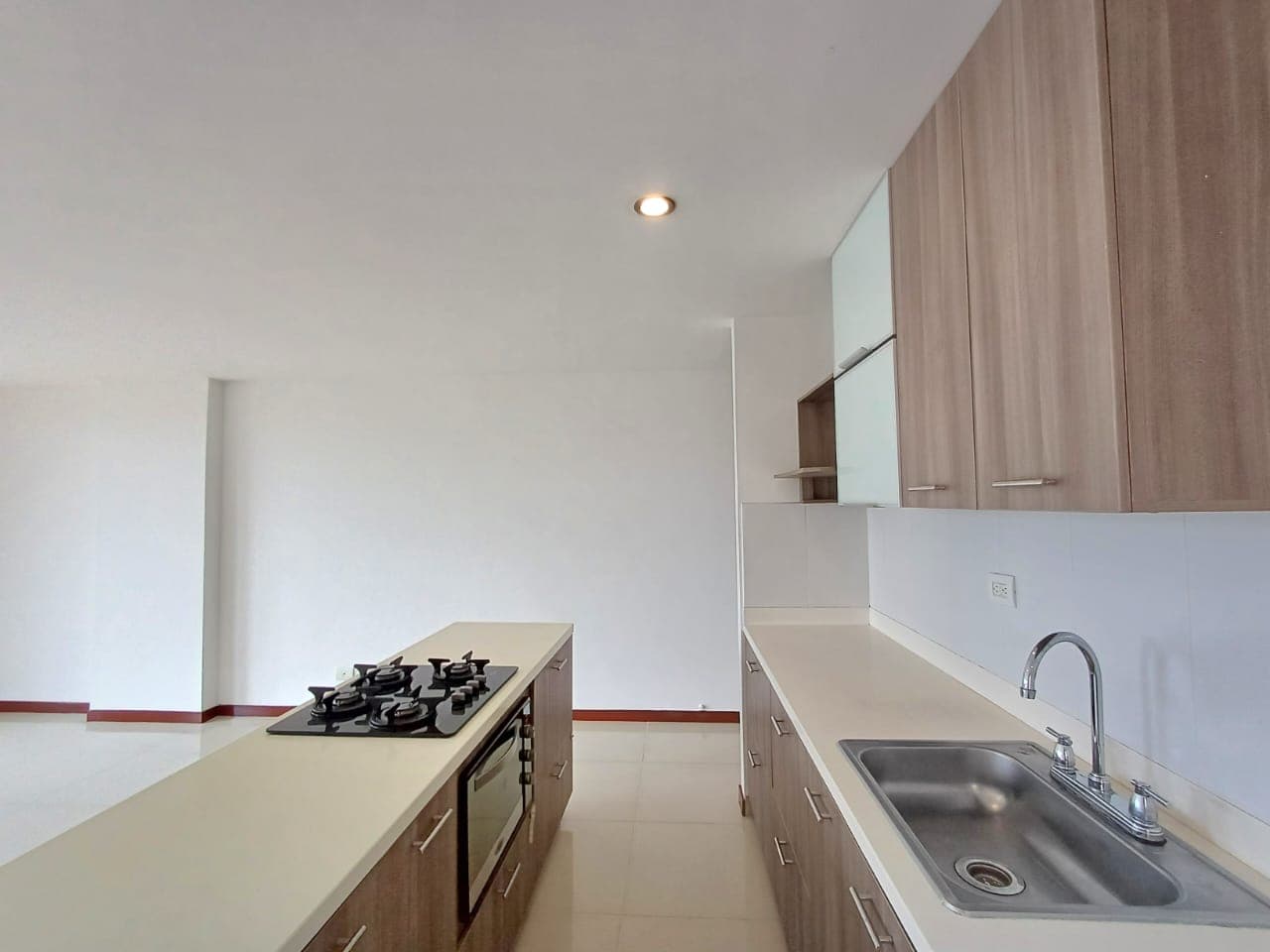 Apartamento en arriendo en La Abadia, Envigado — foto 2 de 18
