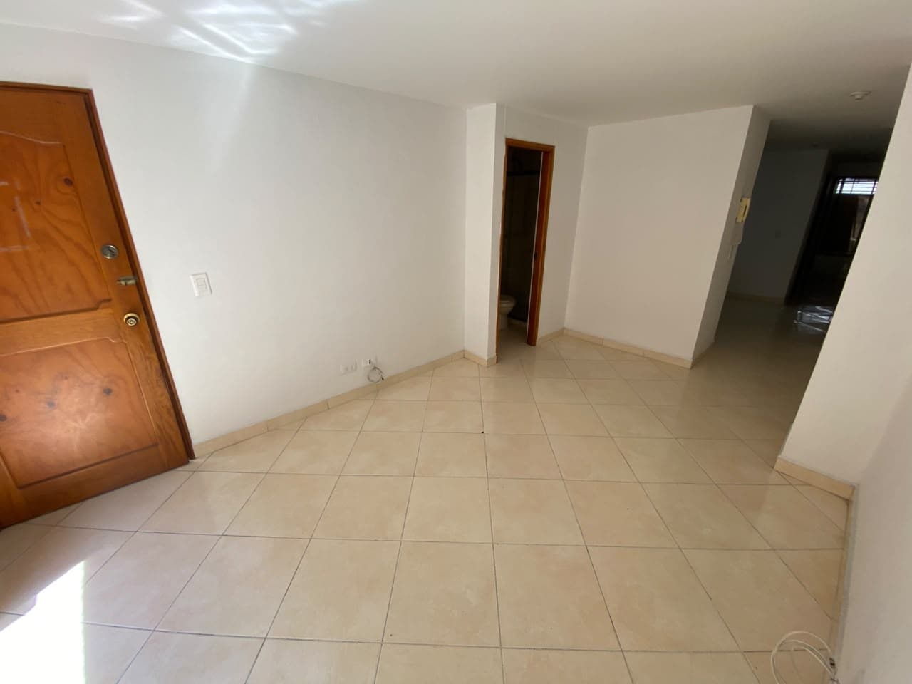 Apartamento en arriendo en Holanda, Sabaneta — foto 3 de 13