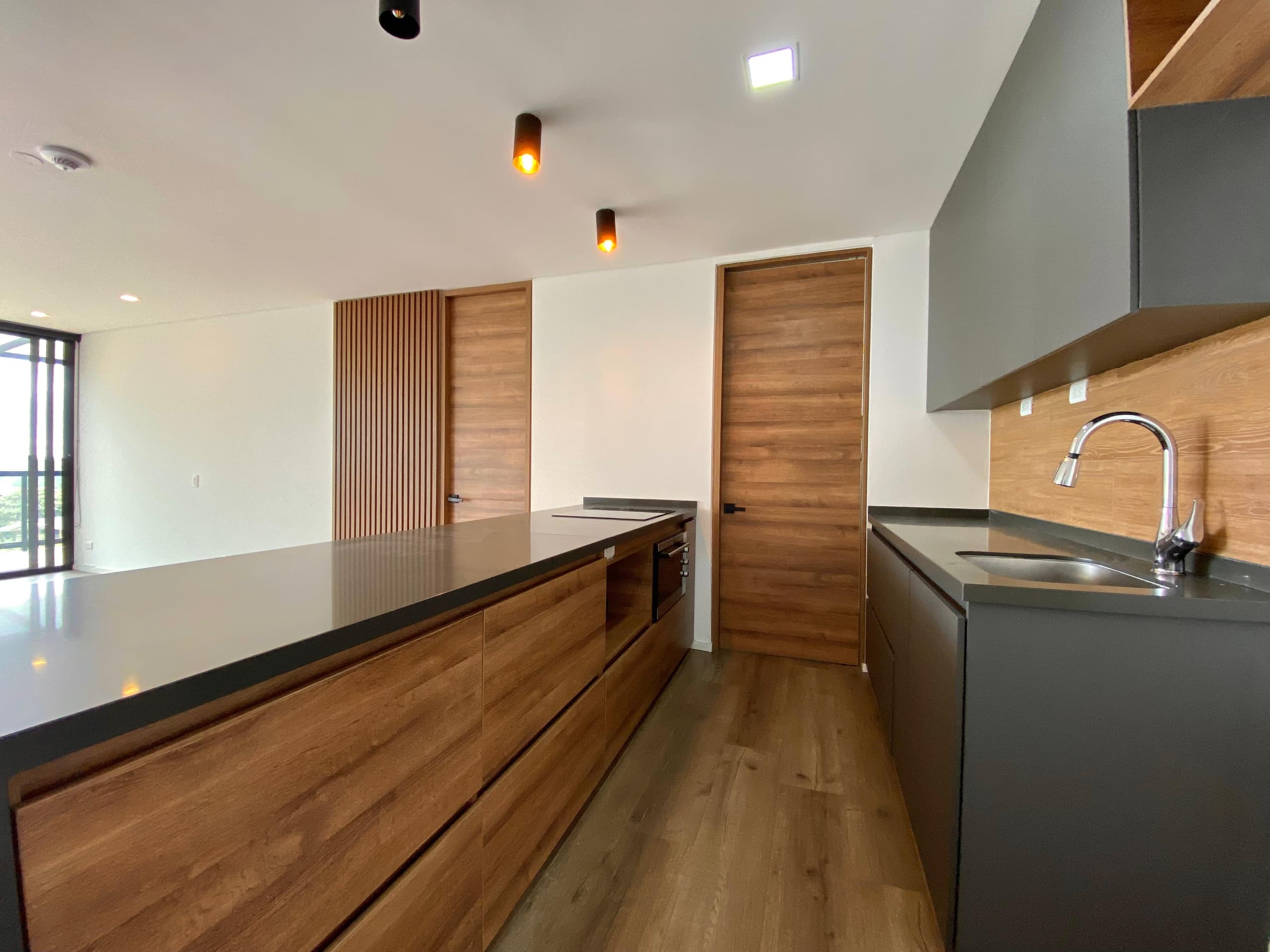 Apartamento en arriendo en Las Palmas M, Poblado, Medellín — foto 5 de 16