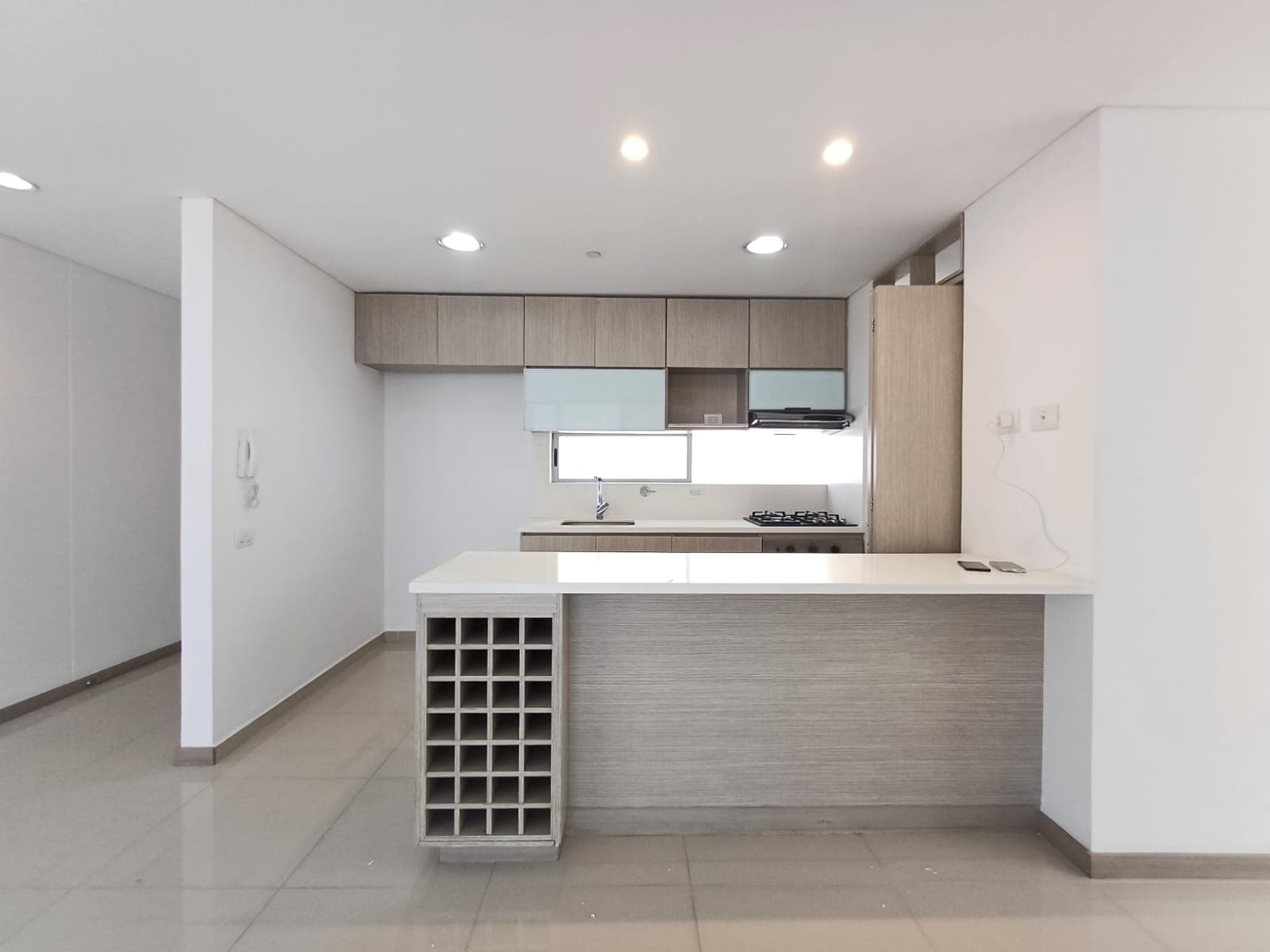 Aparta Suite en arriendo en El Chocho, Envigado — foto 2 de 16