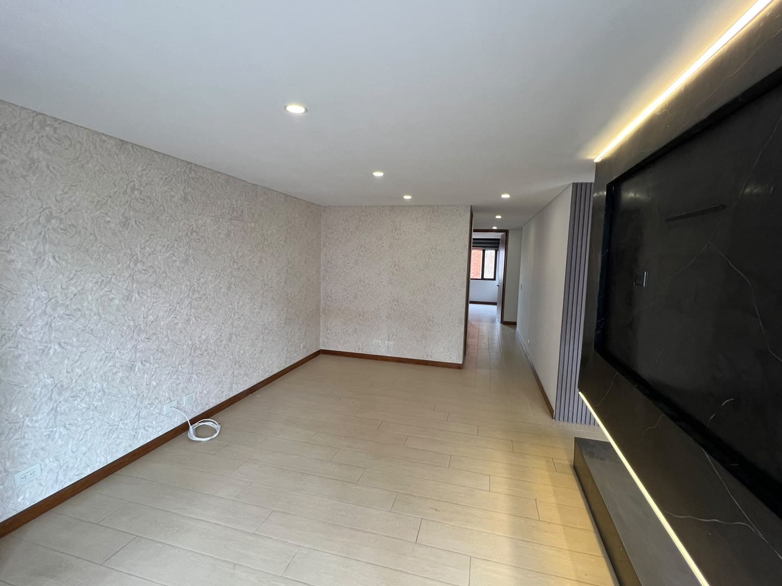 Apartamento en arriendo en Los Conquistadores, Laureles, Medellín — foto 3 de 20