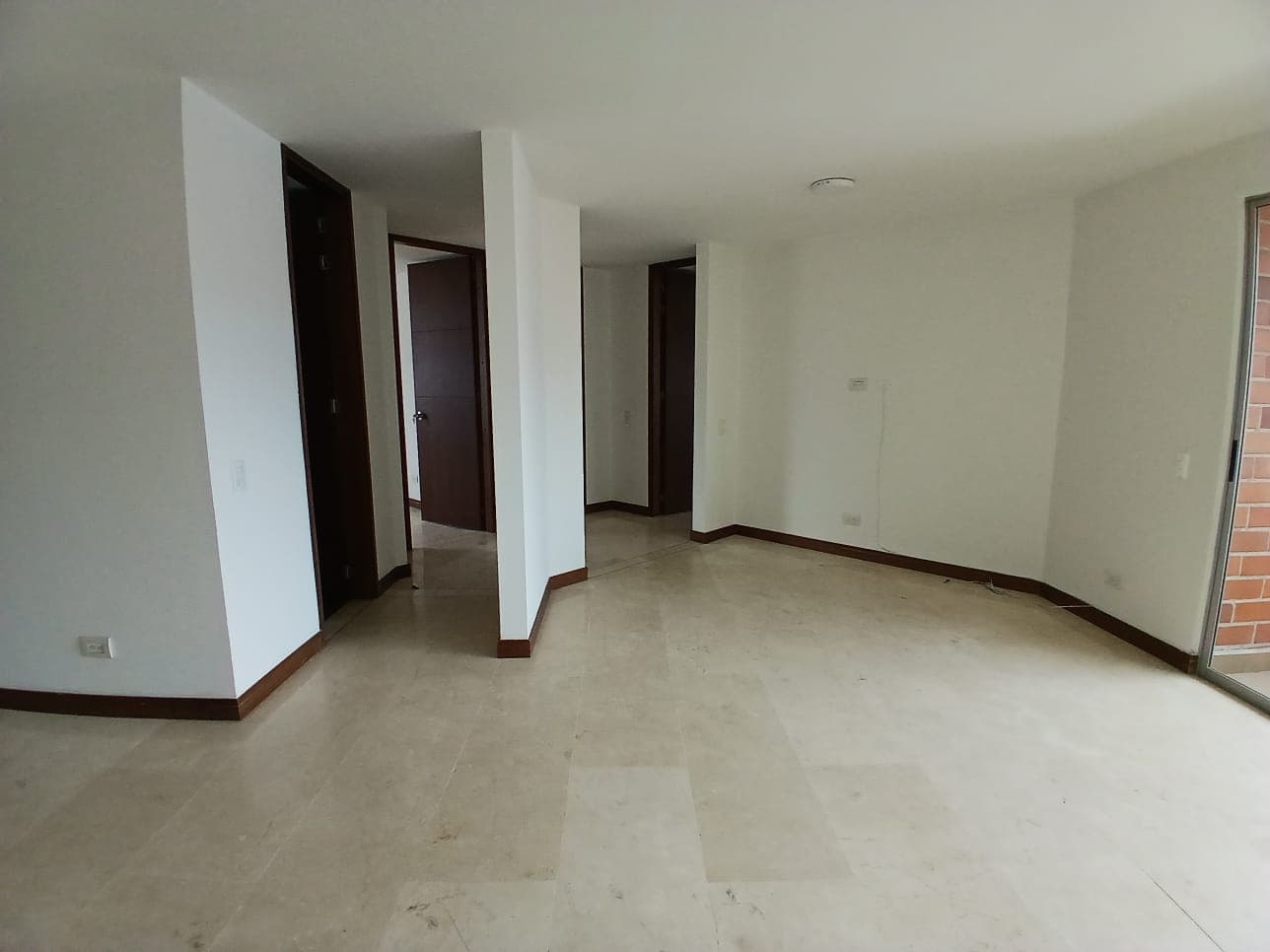 Apartamento en arriendo en Laureles, Medellín — foto 4 de 18
