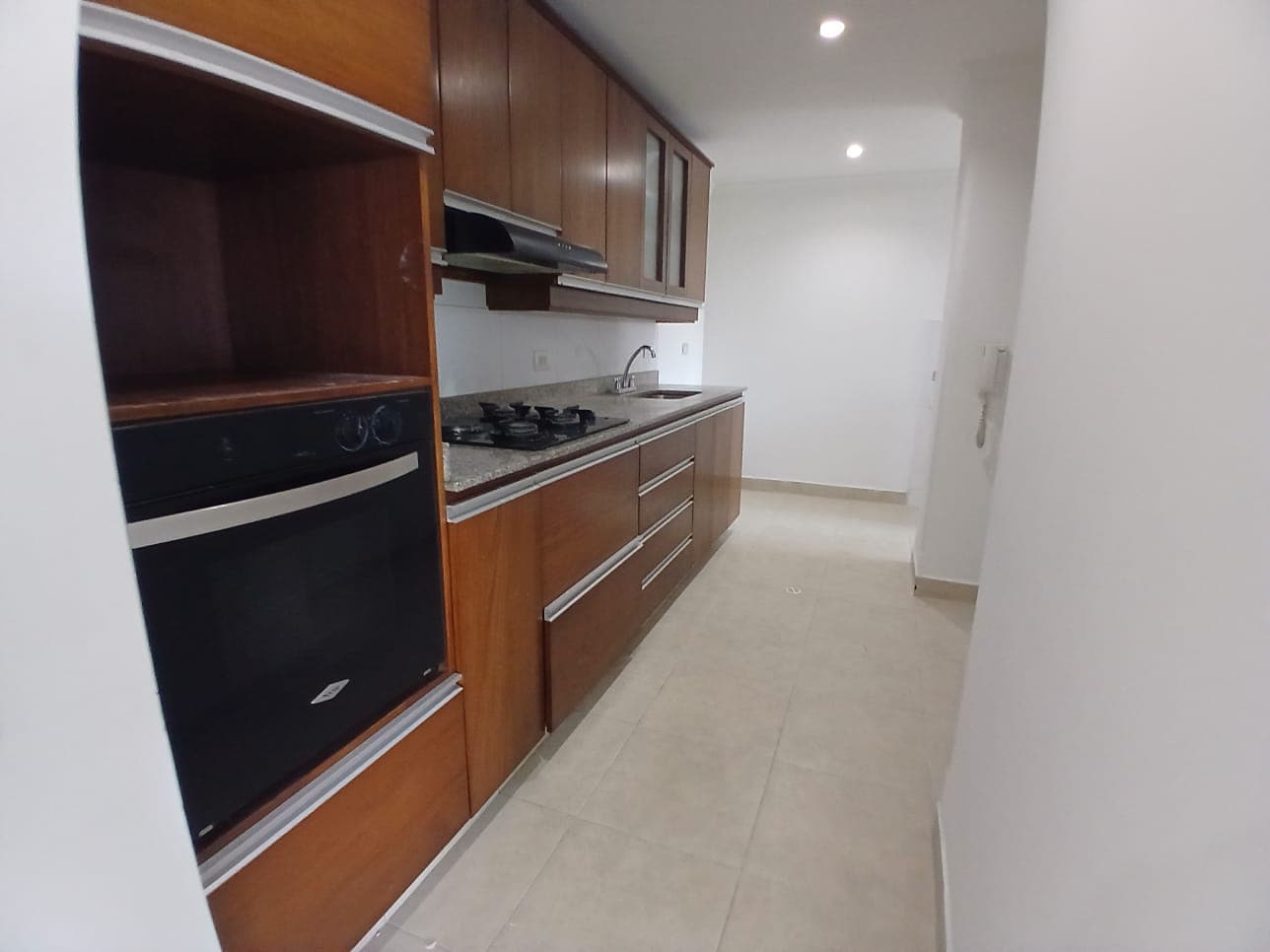 Apartamento en arriendo en Laureles, Medellín — foto 2 de 18