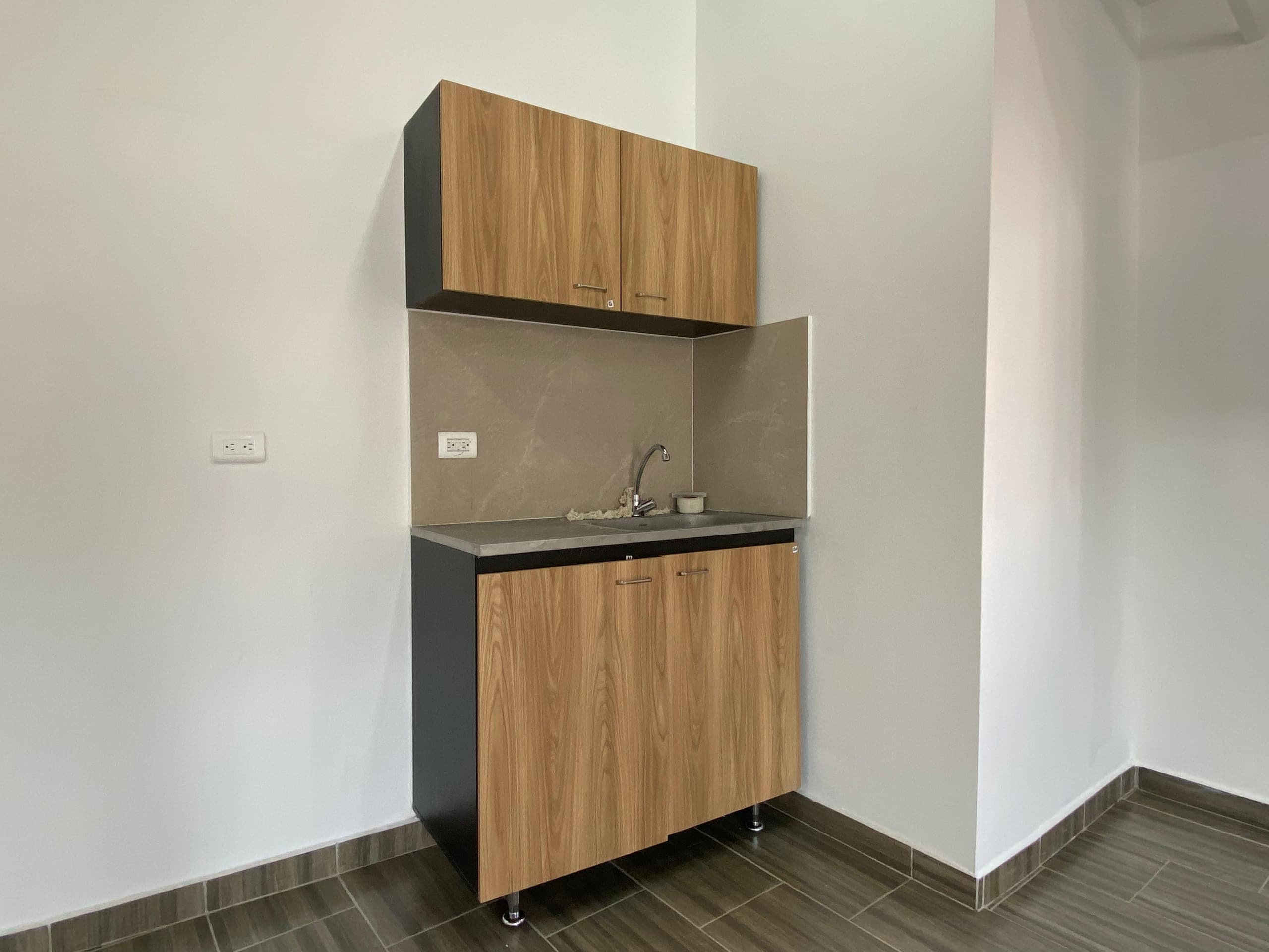 Oficina en arriendo en Guayabal, Belen, Medellín — foto 3 de 12