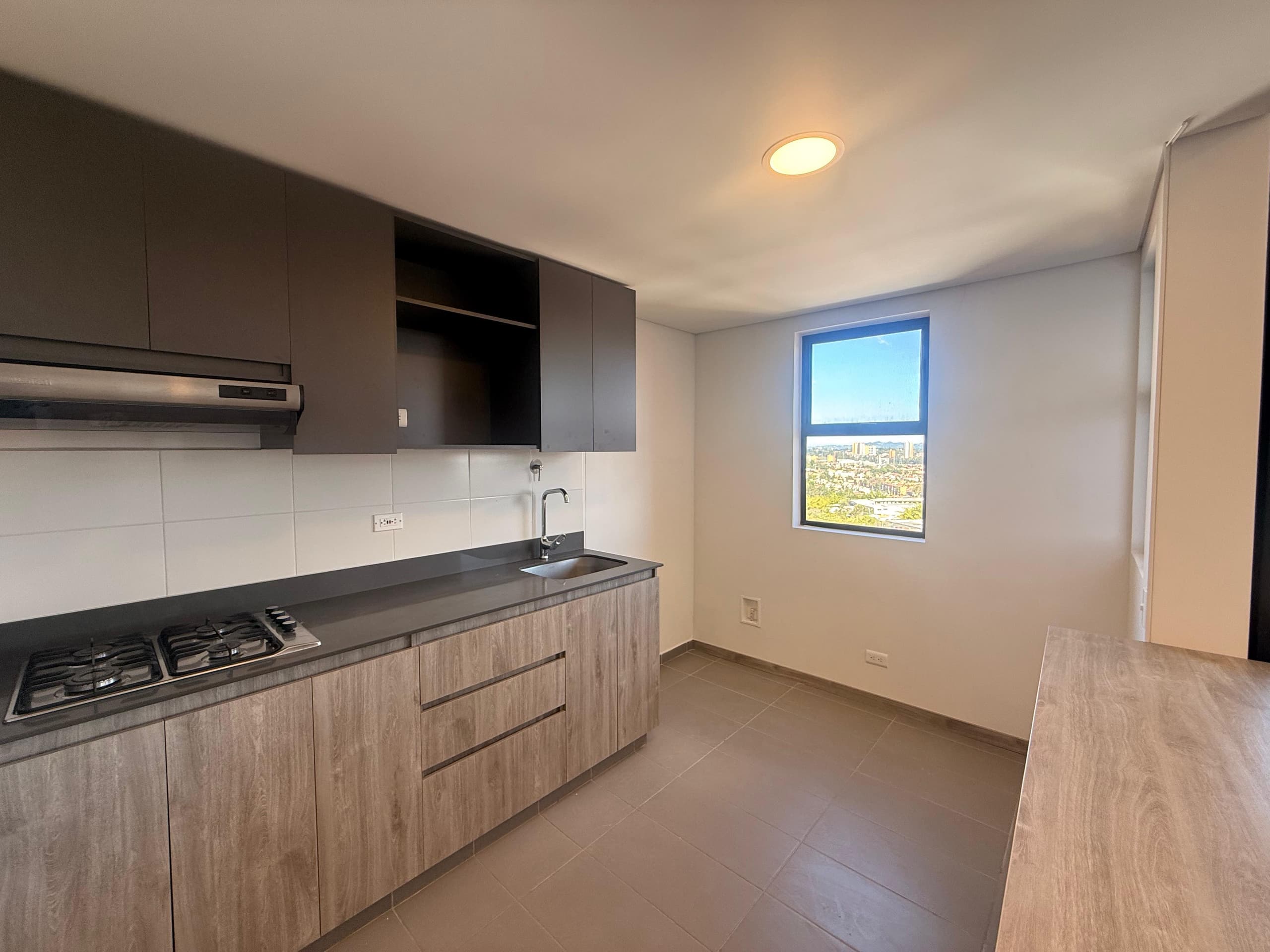 Apartamento en arriendo en Rionegro — foto 2 de 12
