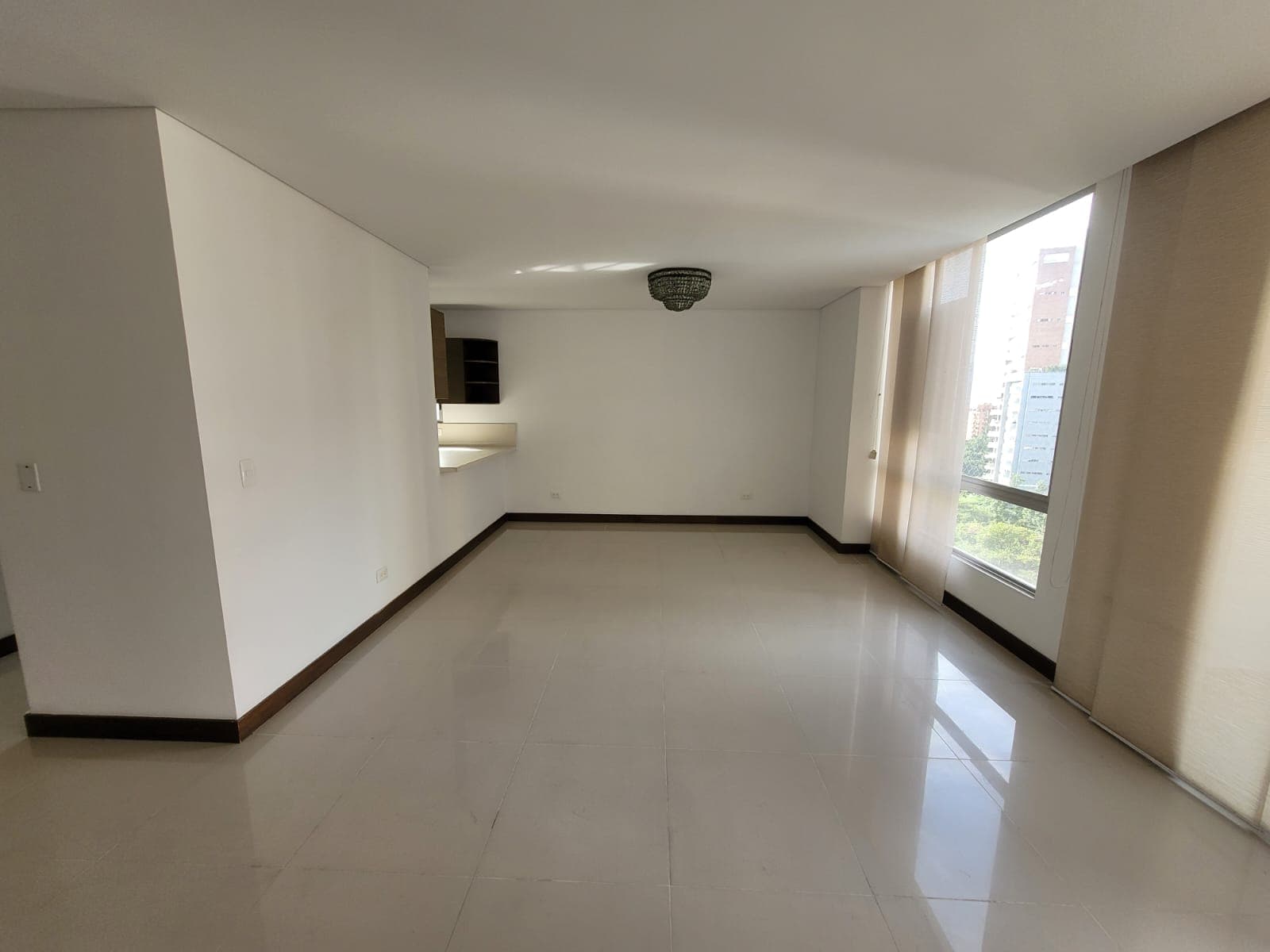Apartamento en arriendo en Santa María de los Ángeles, Poblado, Medellín — foto 3 de 20