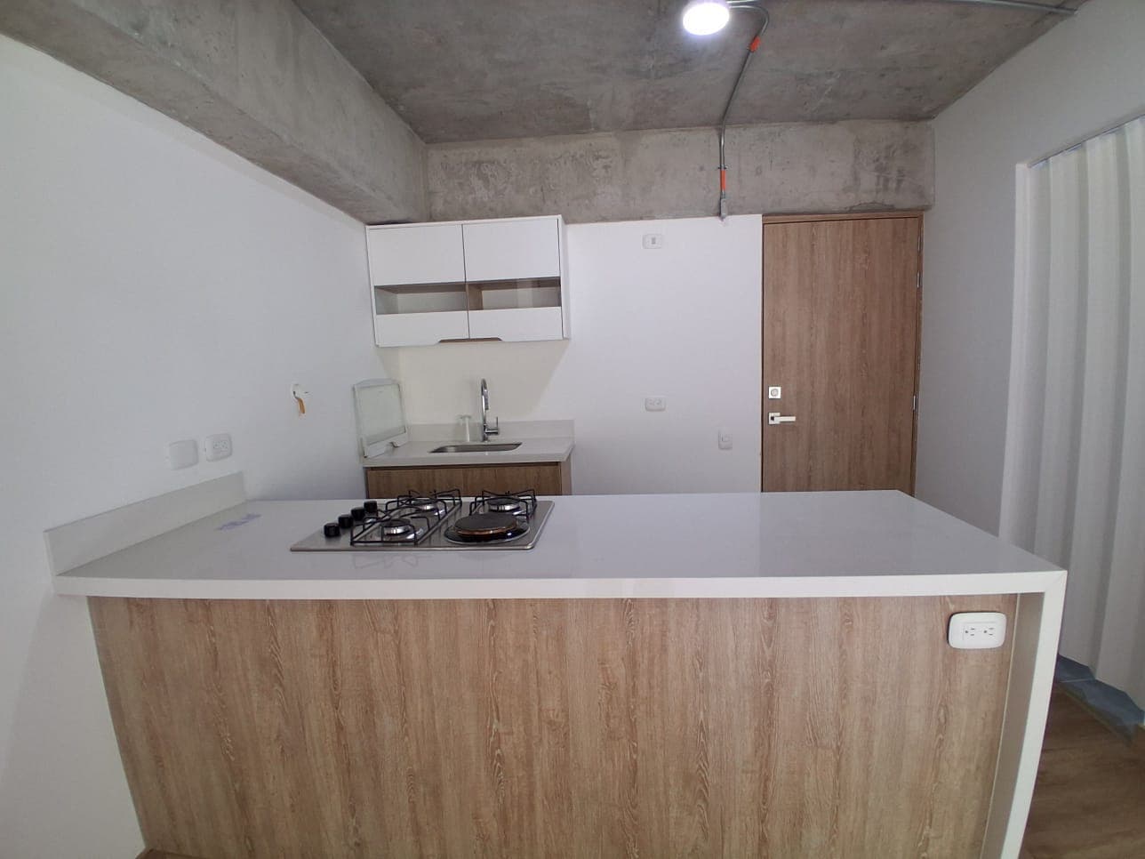 Apartaestudio en arriendo en El Retiro — foto 1 de 11