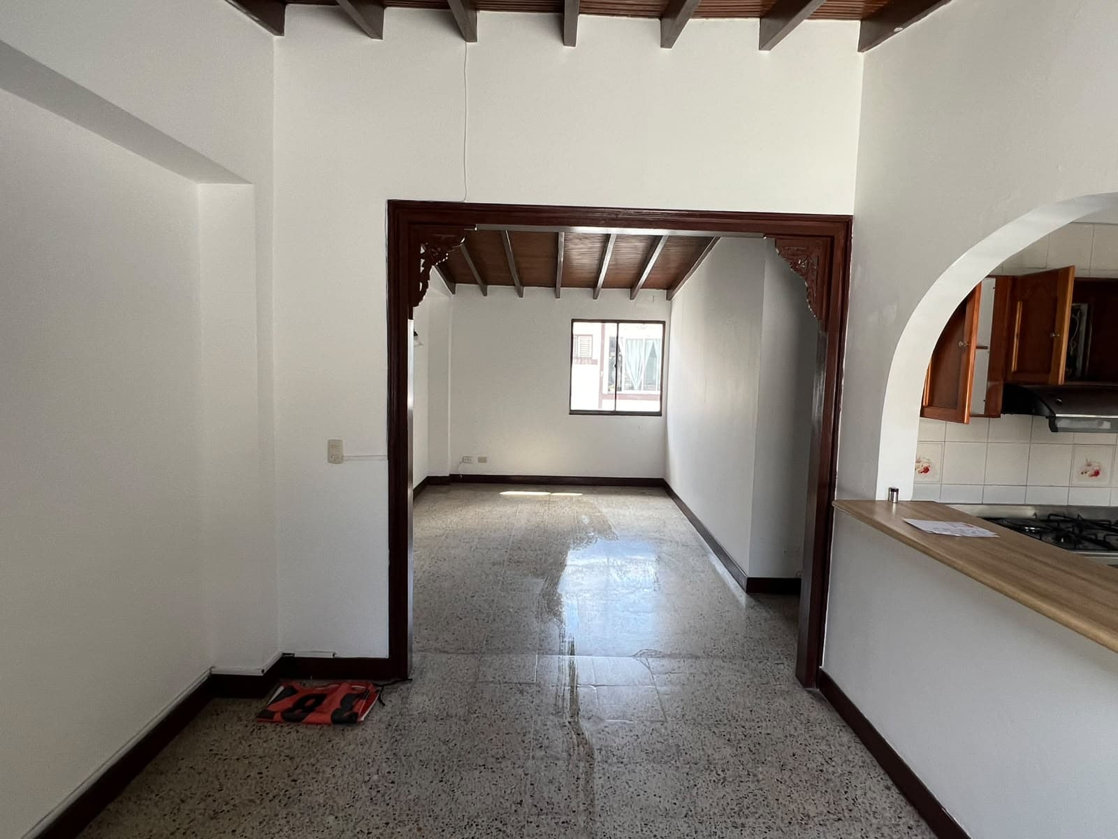 Apartamento en arriendo en Los Colores, Laureles, Medellín — foto 3 de 16