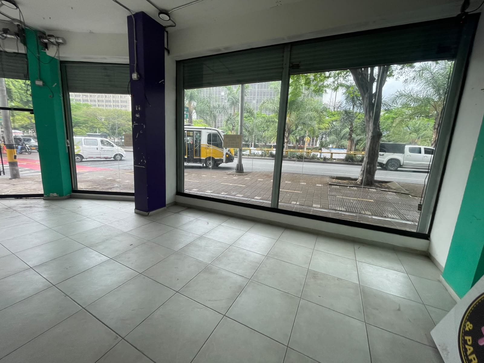 Local en arriendo en Centro Med, Medellín — foto 1 de 13