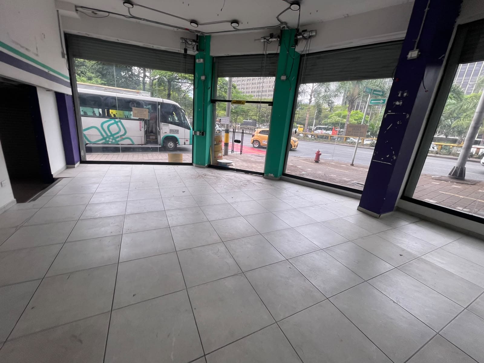 Local en arriendo en Centro Med, Medellín — foto 2 de 13