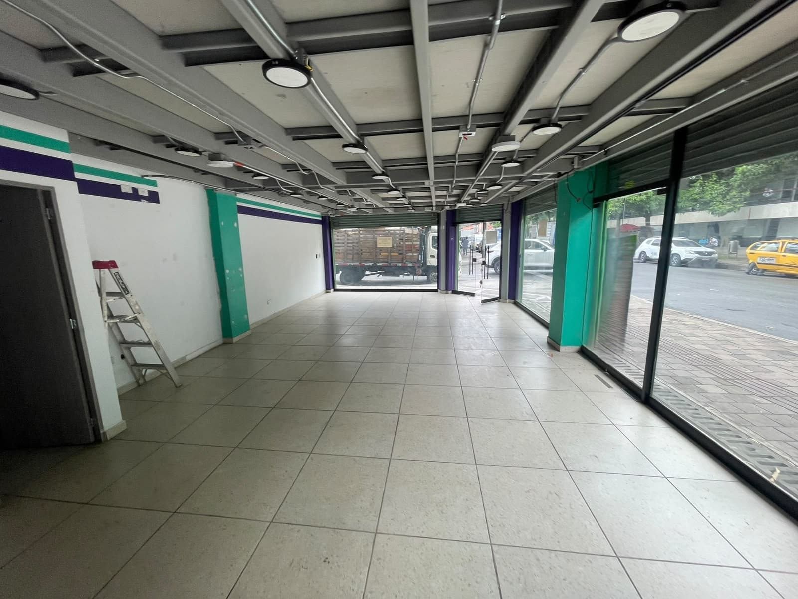 Local en arriendo en Centro Med, Medellín — foto 2 de 12