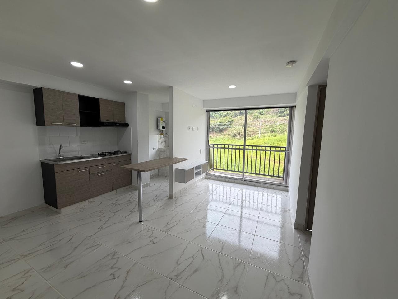 Apartamento en arriendo en Robledo, Medellín — foto 2 de 14
