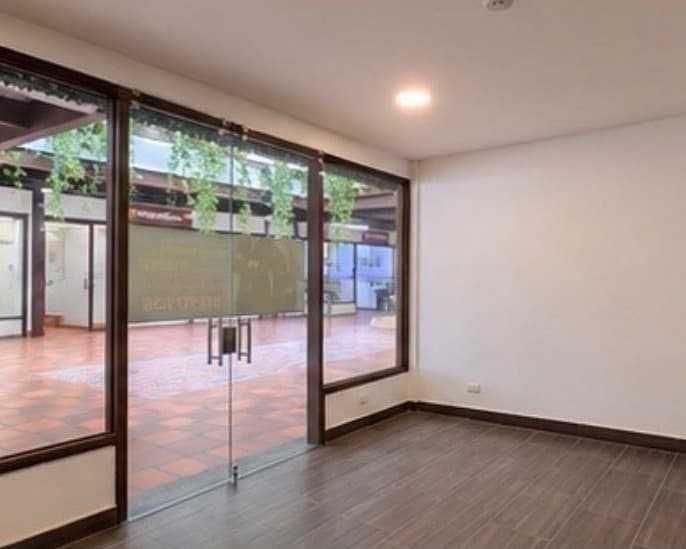 Local en arriendo en El Retiro — foto 3 de 12