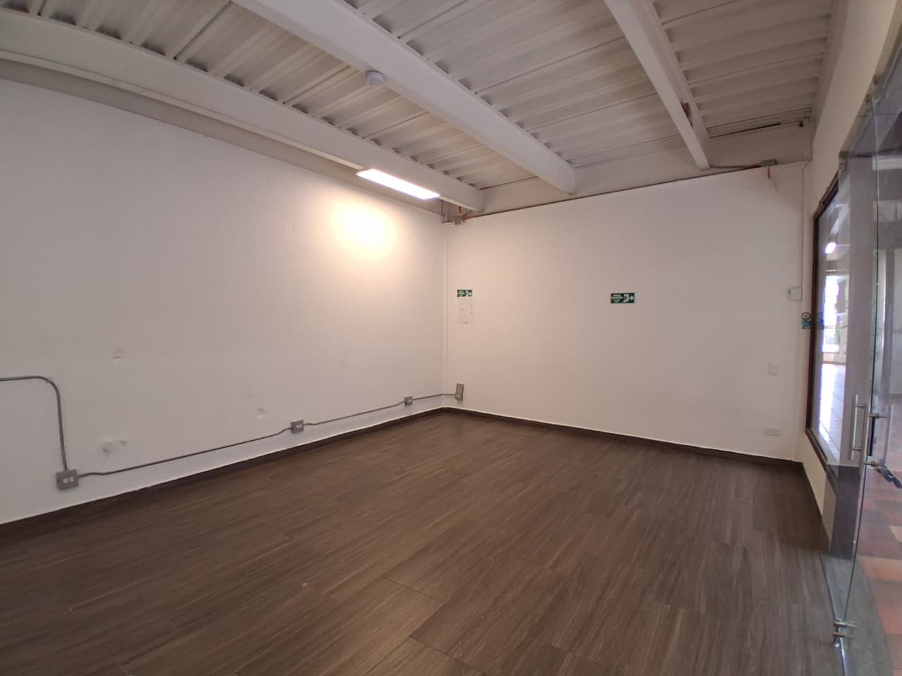 Local en arriendo en El Retiro — foto 5 de 9