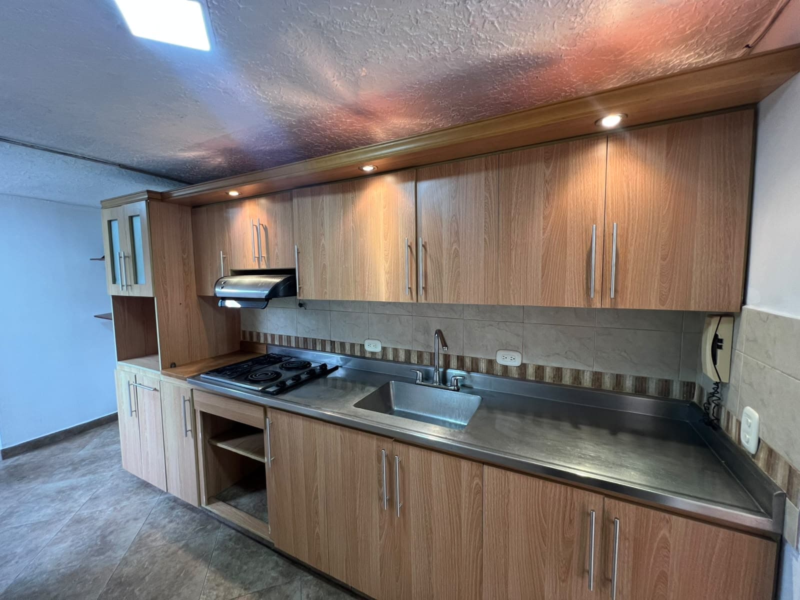 Apartamento en arriendo en Almeria, Laureles, Medellín — foto 2 de 15