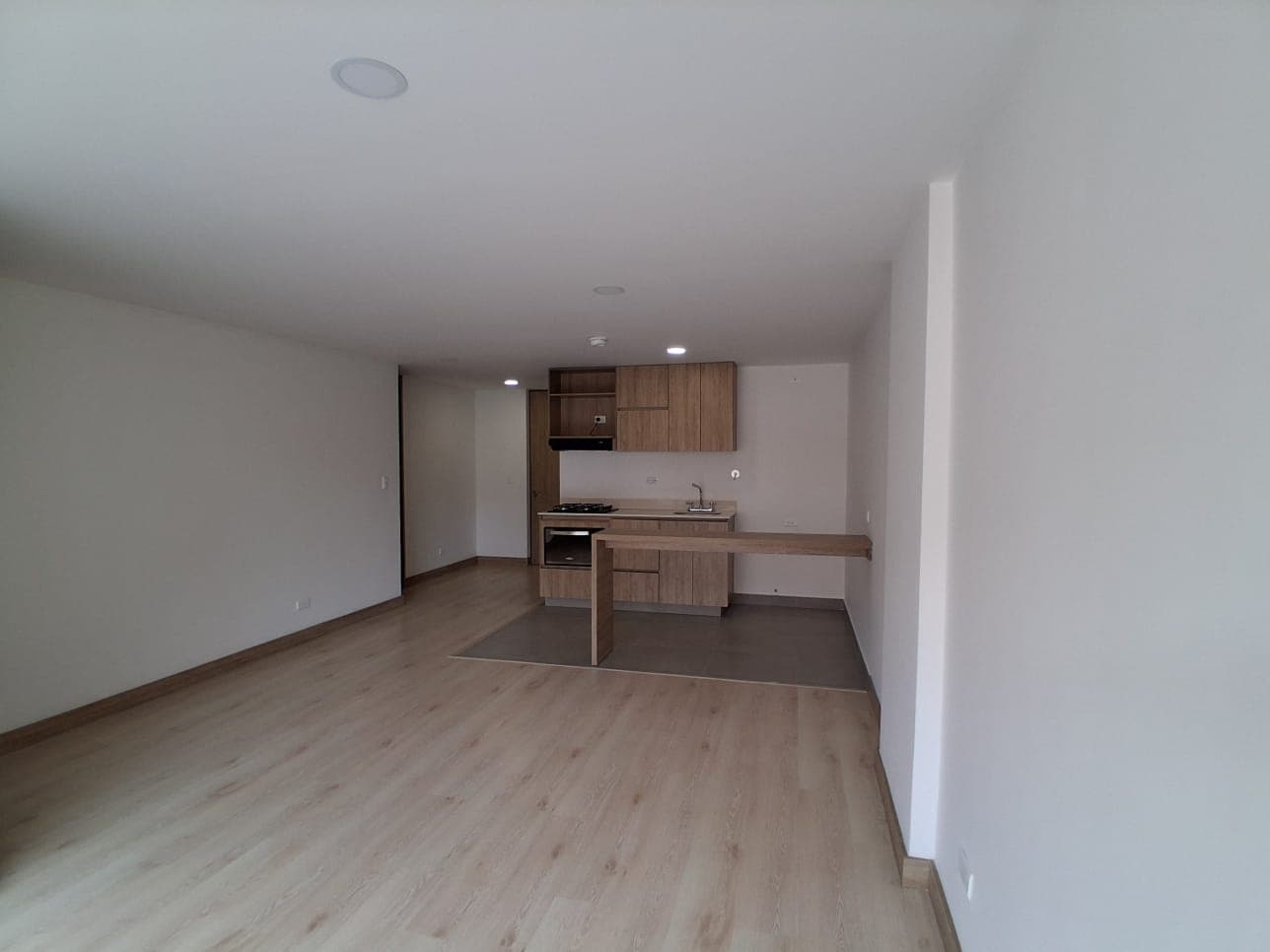 Apartamento en arriendo en El Retiro — foto 3 de 12