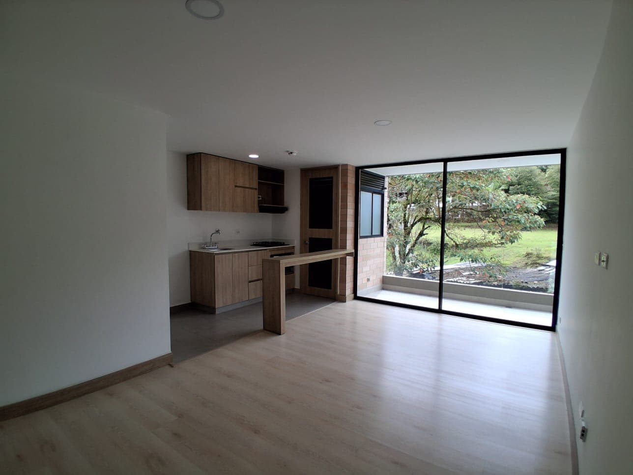 Apartamento en arriendo en El Retiro — foto 3 de 14