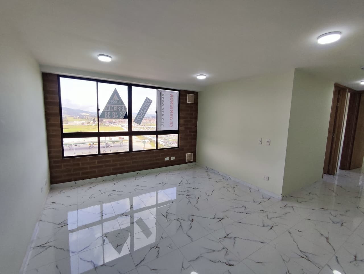 Apartamento en arriendo en Soacha — foto 1 de 20