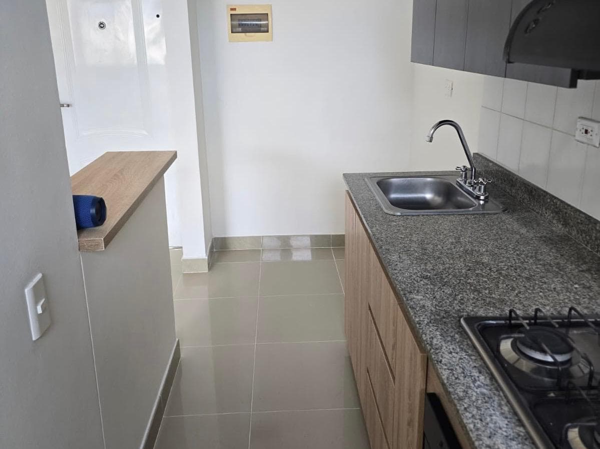 Apartamento en arriendo en Itagui — foto 2 de 12