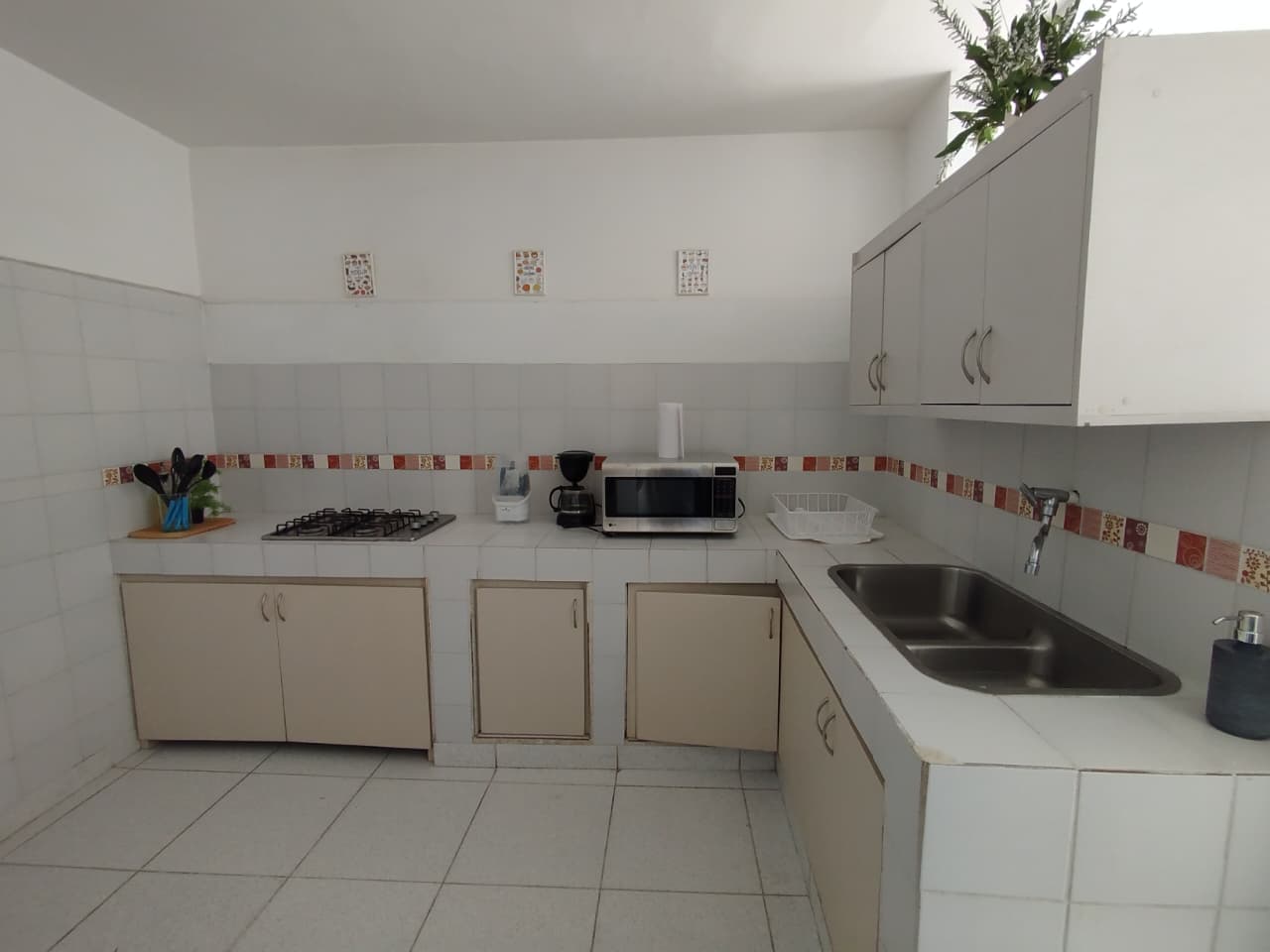 Casa Vivienda en arriendo en Malibu, Belen, Medellín — foto 3 de 20