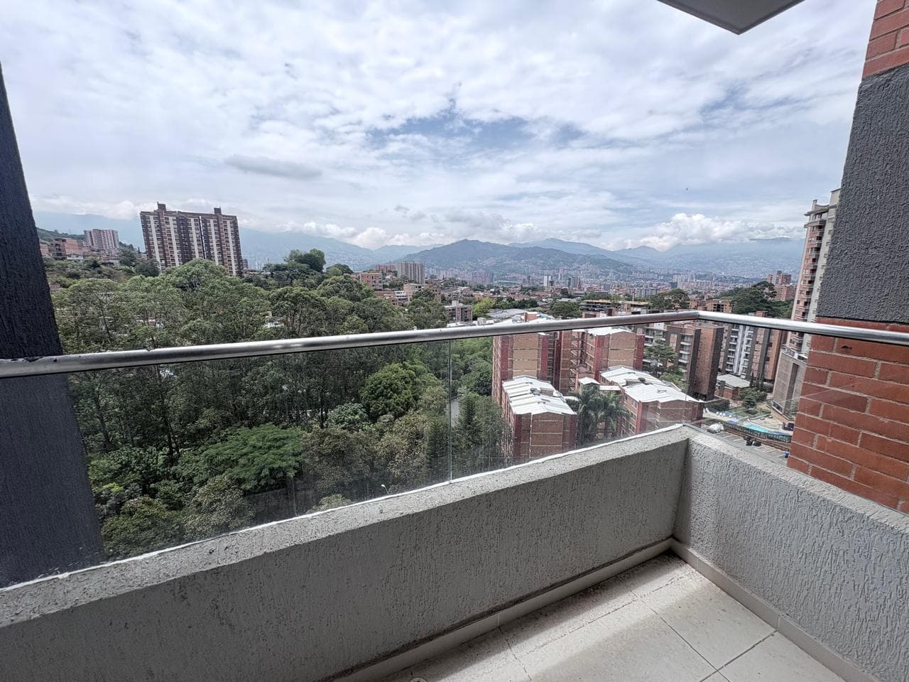 Apartamento en arriendo en Camino Verde, Envigado — foto 4 de 14