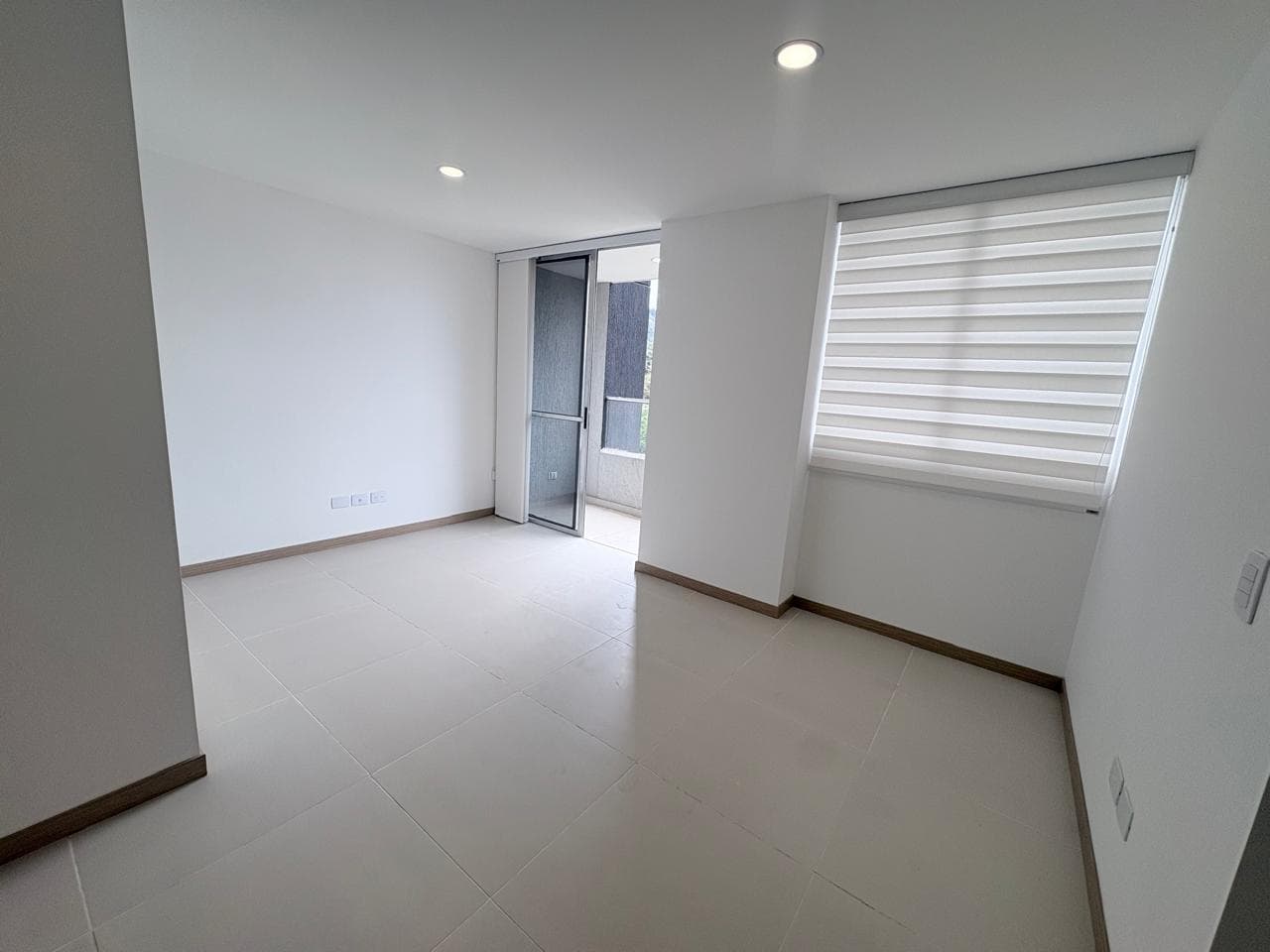 Apartamento en arriendo en Camino Verde, Envigado — foto 5 de 14