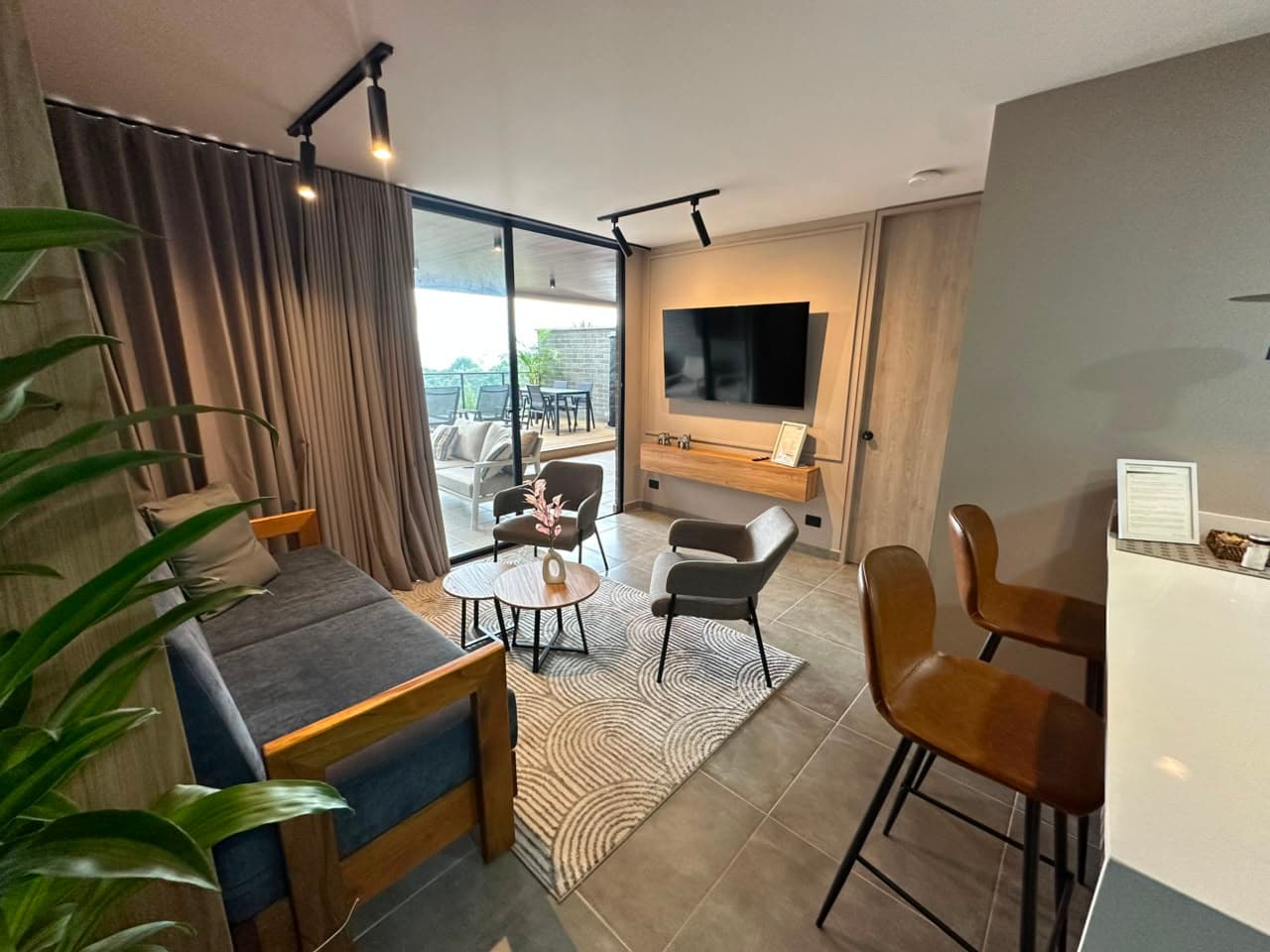 Apartamento en arriendo en Loma del Escobero, Envigado — foto 4 de 14
