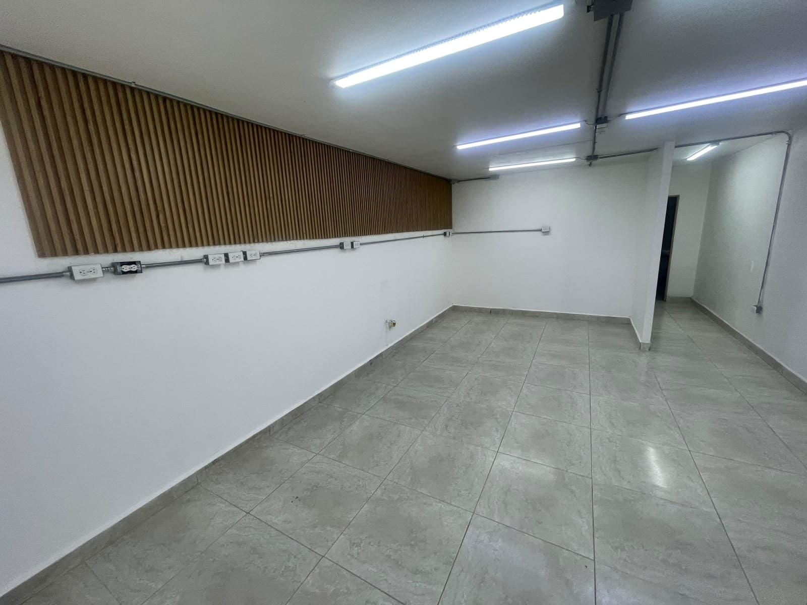 Local en arriendo en Itagui — foto 3 de 14