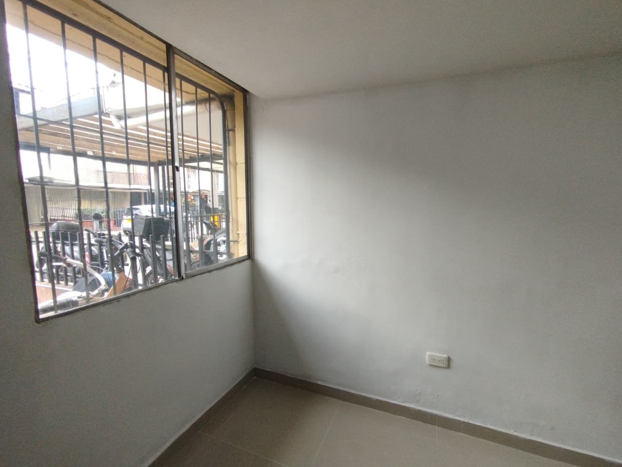 Apartamento en arriendo en Guayabal, Itagui — foto 4 de 11