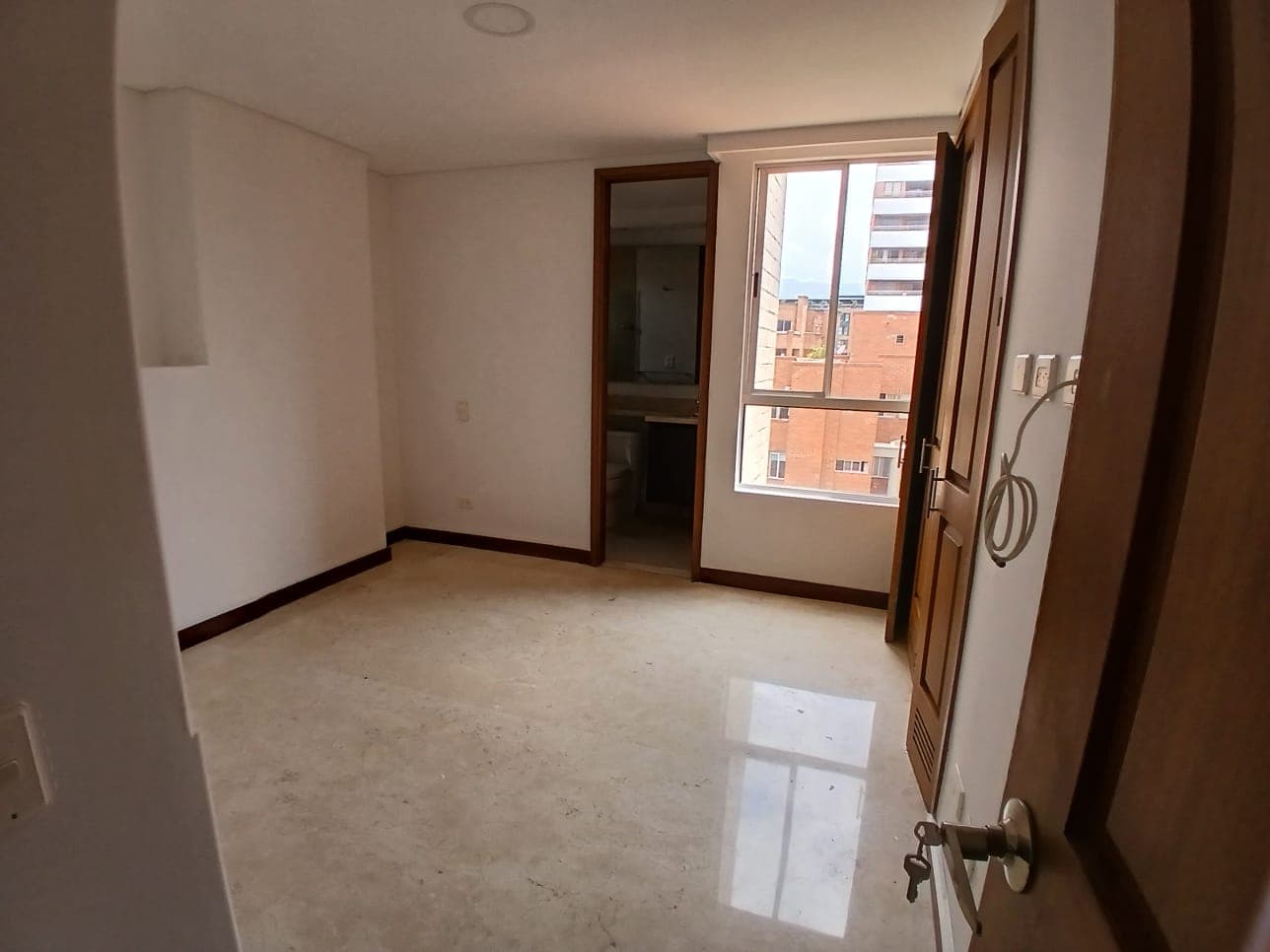 Apartamento en arriendo en Laureles, Medellín — foto 5 de 15