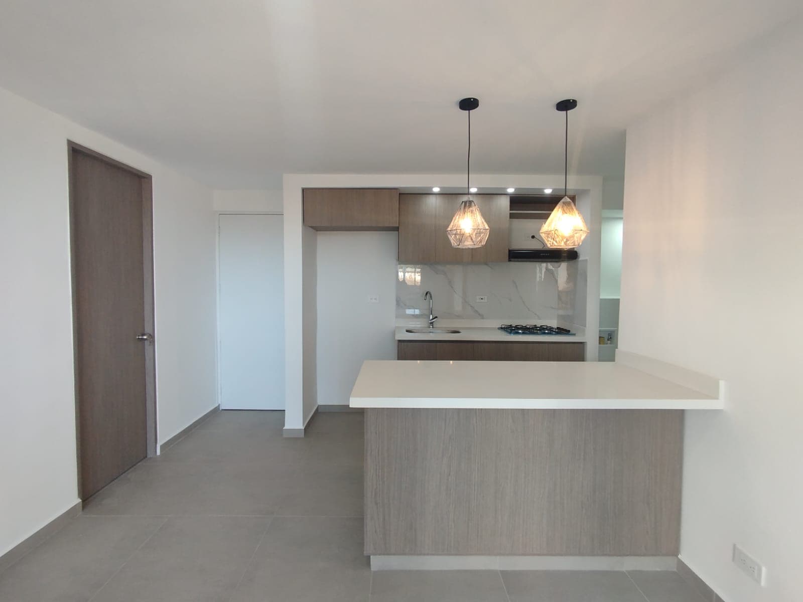 Apartamento en arriendo en Rionegro — foto 1 de 15