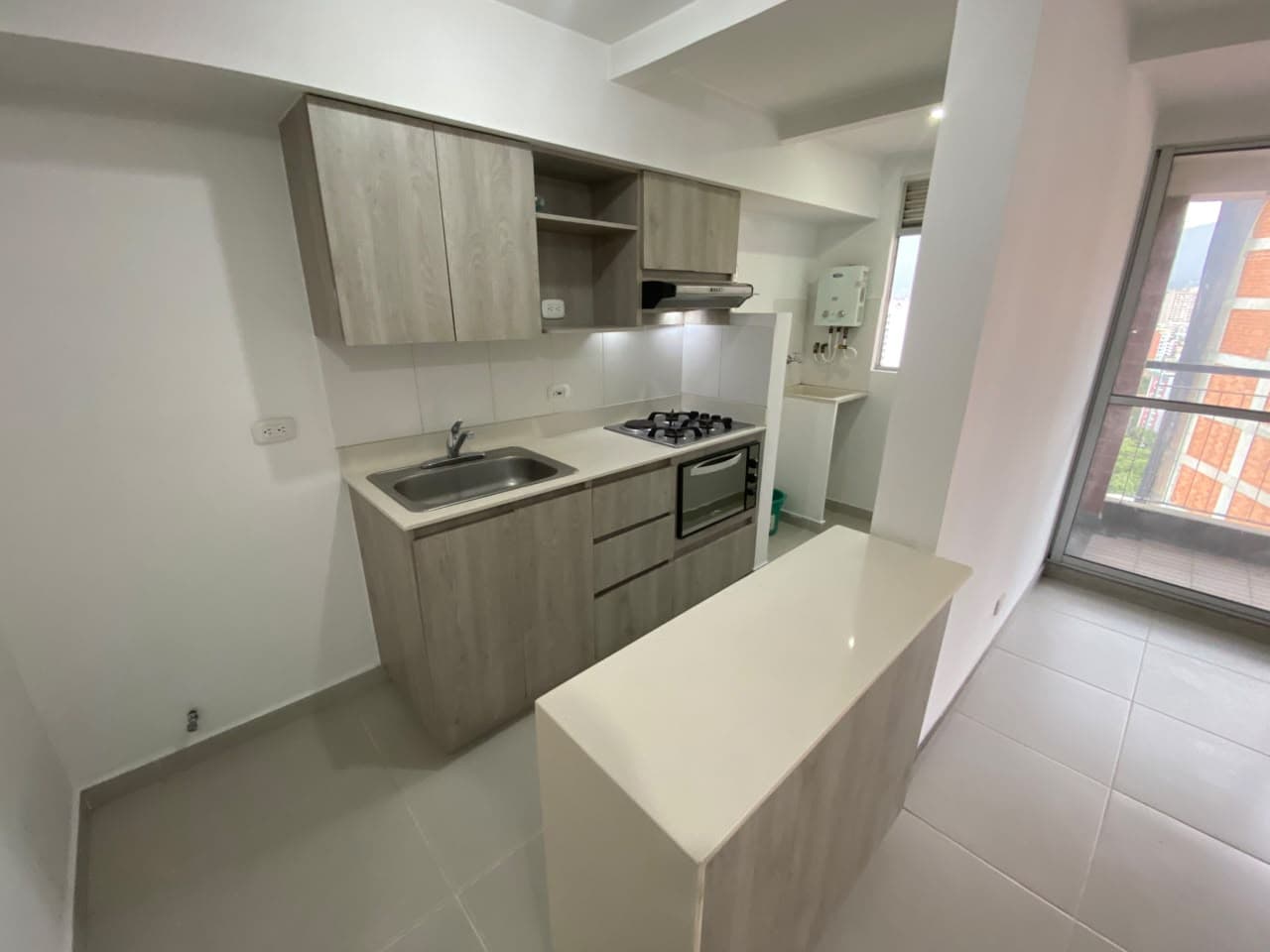 Apartamento en arriendo en Aliadas del Sur, Sabaneta — foto 2 de 19