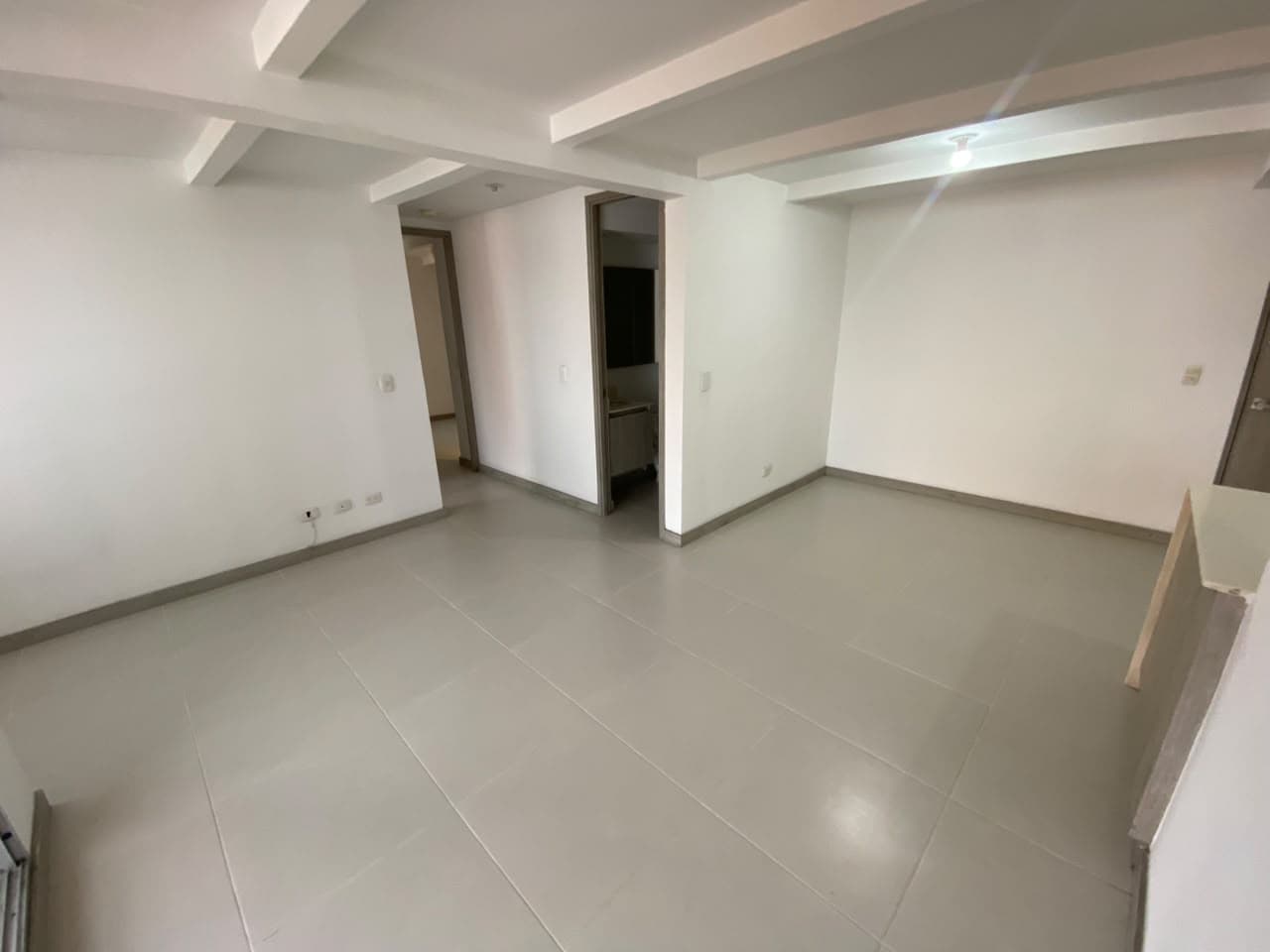 Apartamento en arriendo en Aliadas del Sur, Sabaneta — foto 5 de 19
