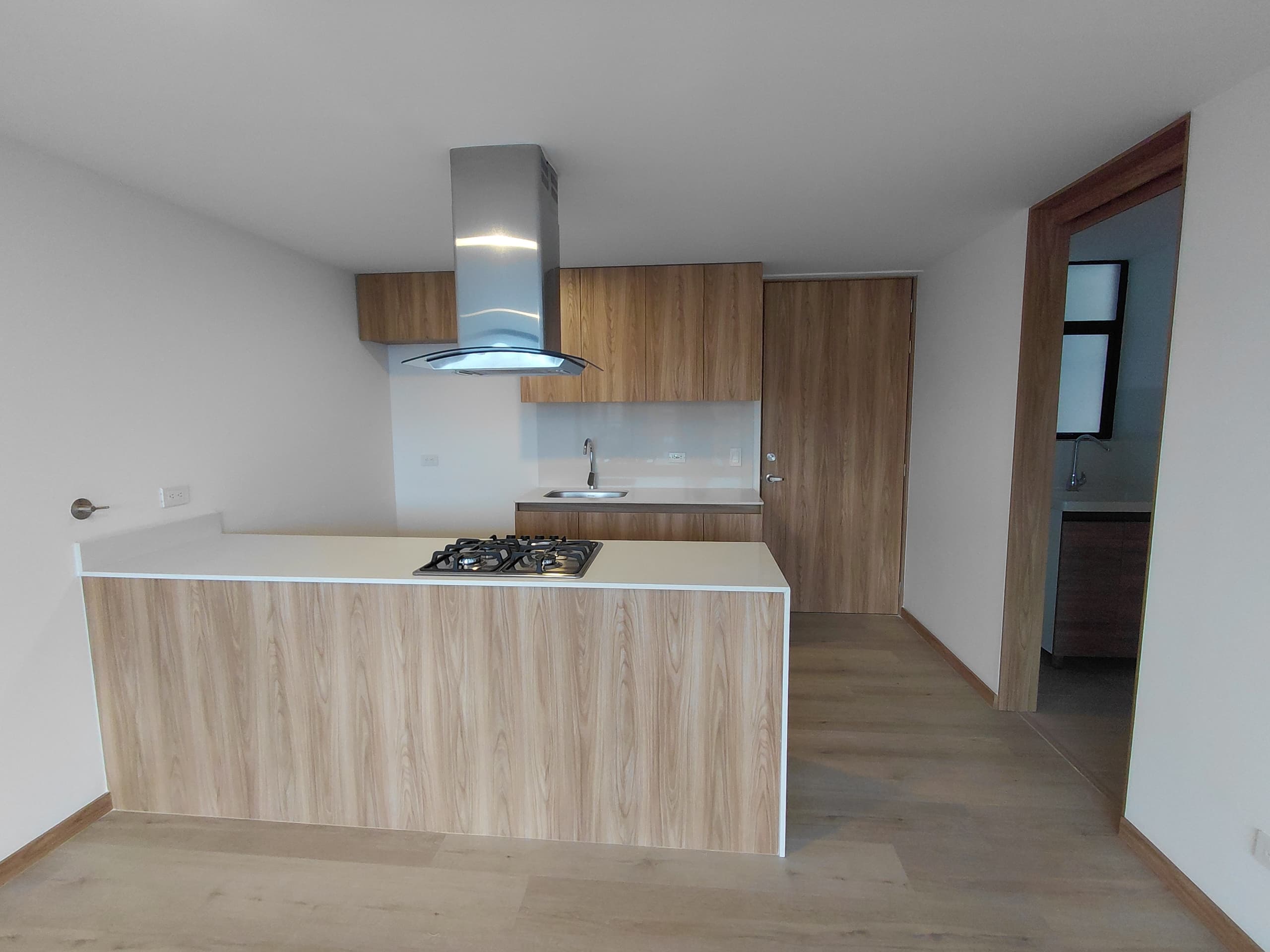 Apartamento en arriendo en San Antonio de Pereira, Rionegro — foto 1 de 20