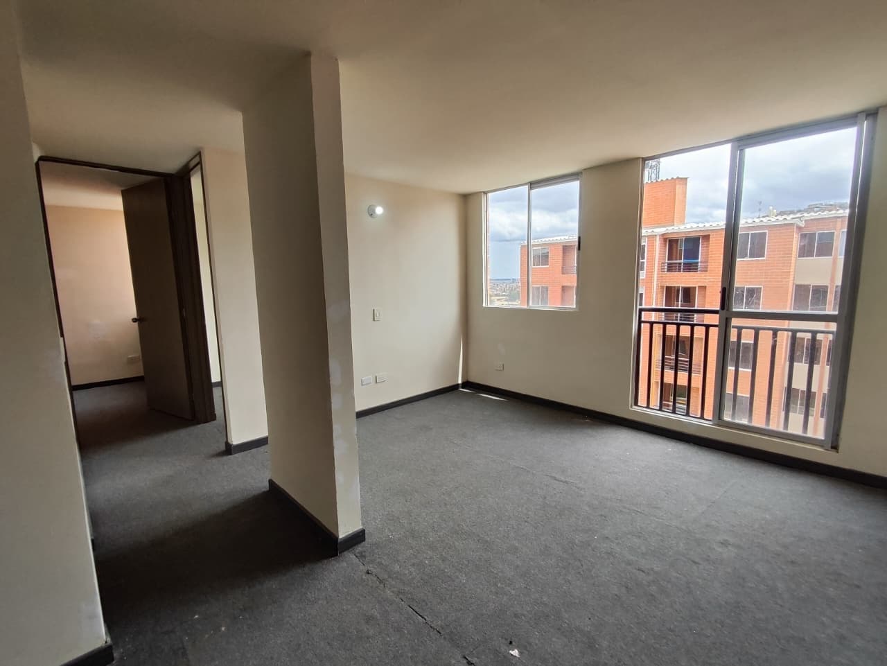 Apartamento en arriendo en Soacha — foto 1 de 15