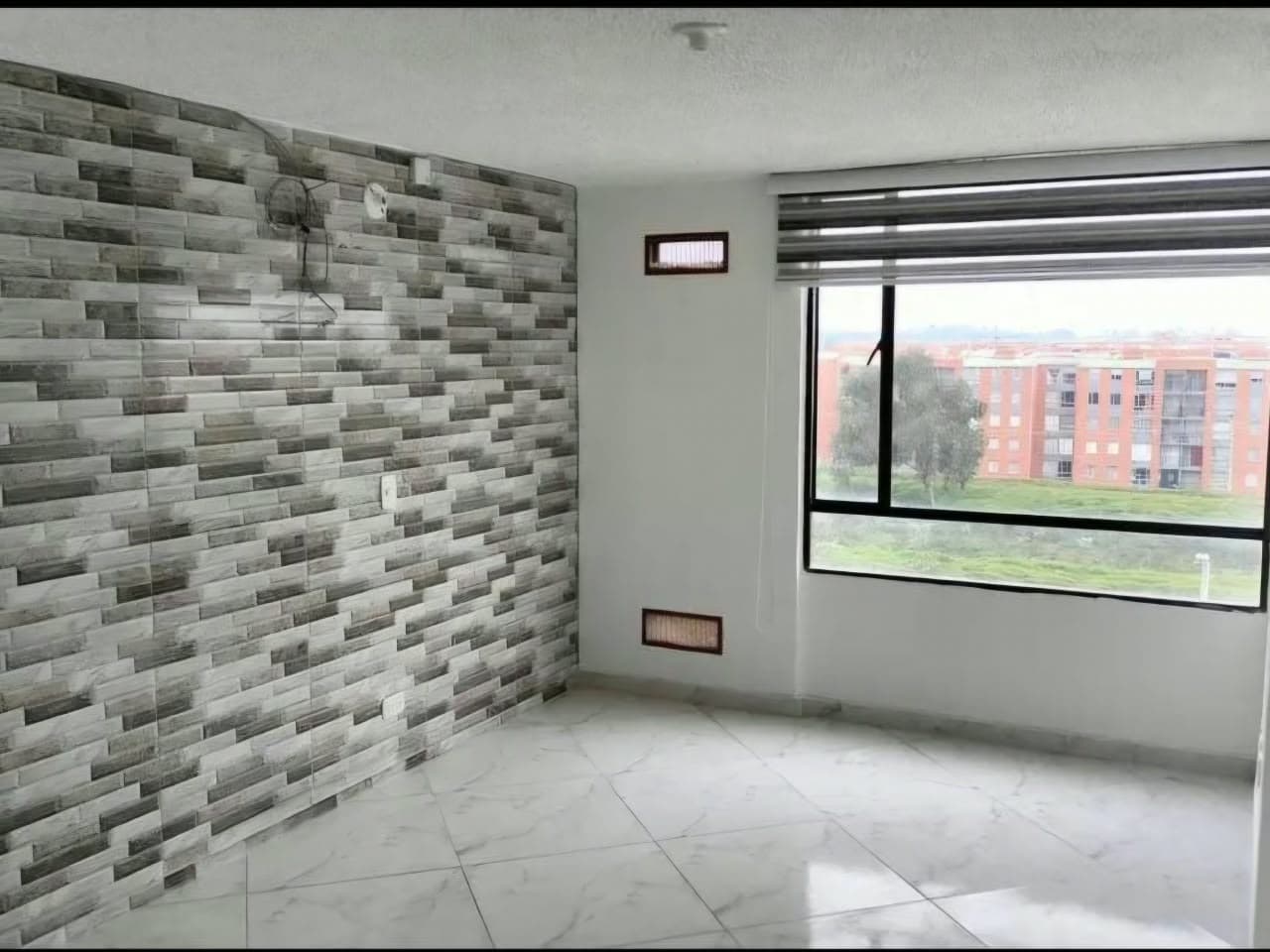 Apartamento en arriendo en Hogares, Soacha — foto 2 de 14