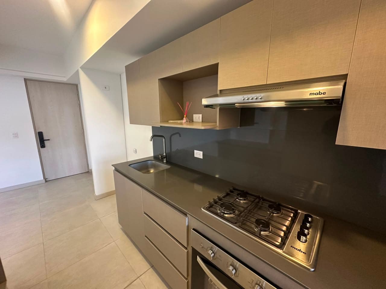 Apartamento en arriendo en Las Vegas, Envigado — foto 1 de 18