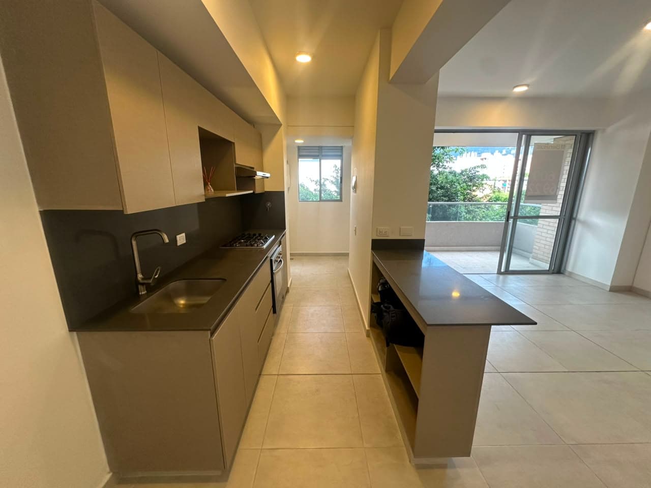 Apartamento en arriendo en Las Vegas, Envigado — foto 3 de 18