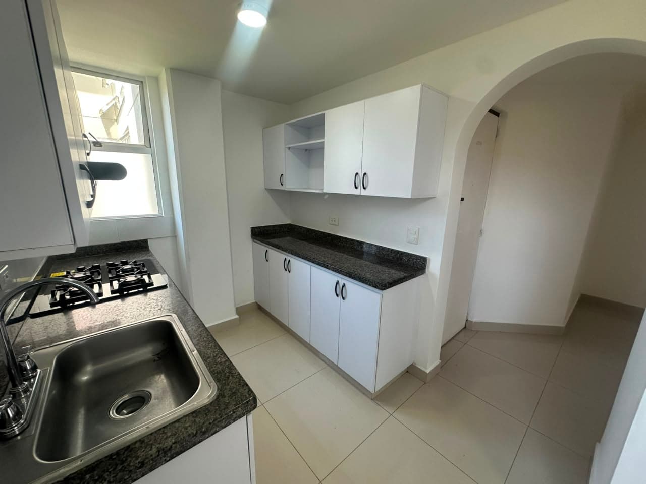 Apartamento en arriendo en Camino Verde, Envigado — foto 4 de 17