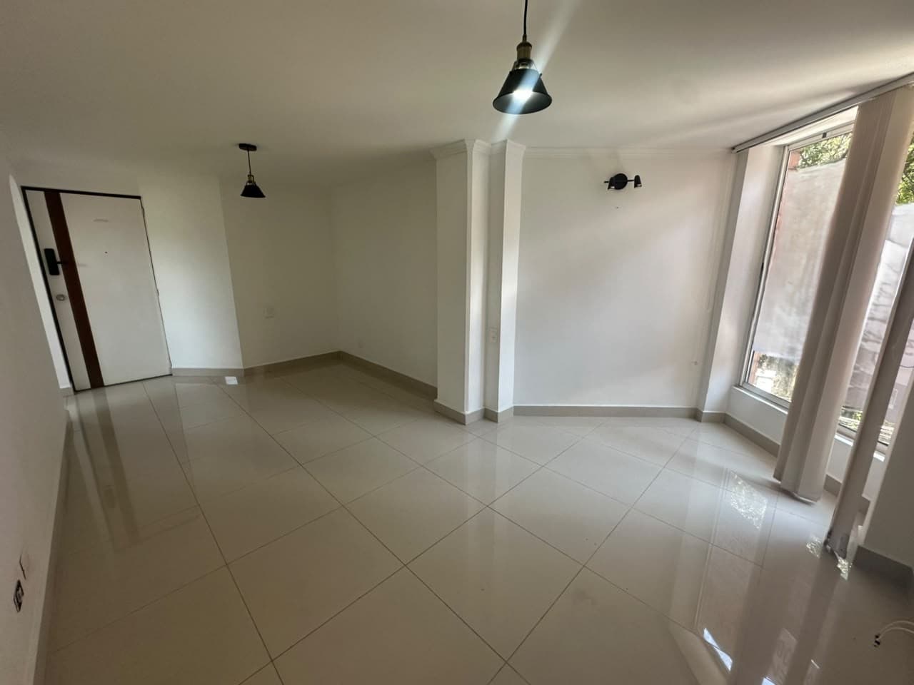 Apartamento en arriendo en Camino Verde, Envigado — foto 5 de 17