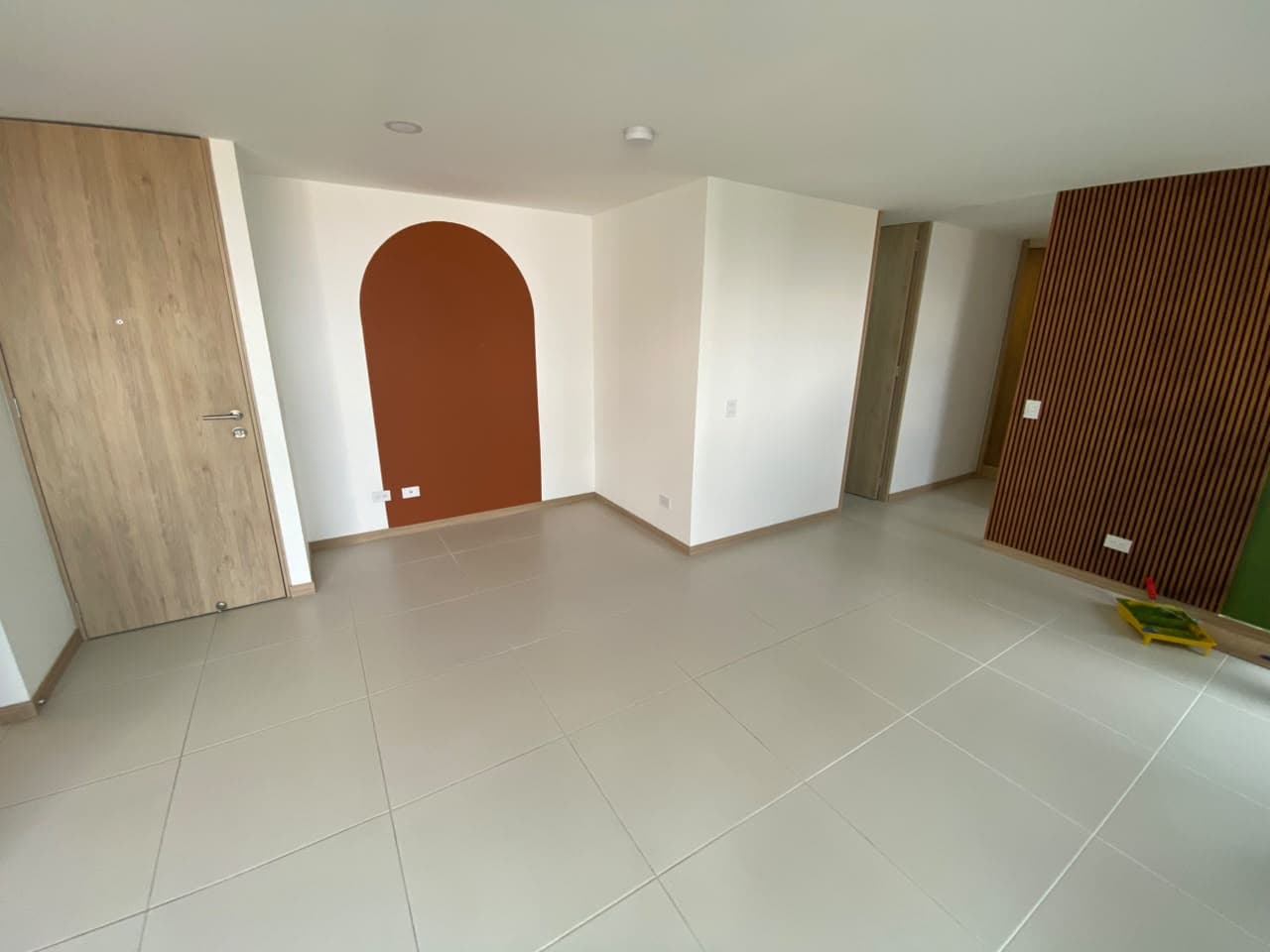 Apartamento en arriendo en Aves Maria, Sabaneta — foto 4 de 13