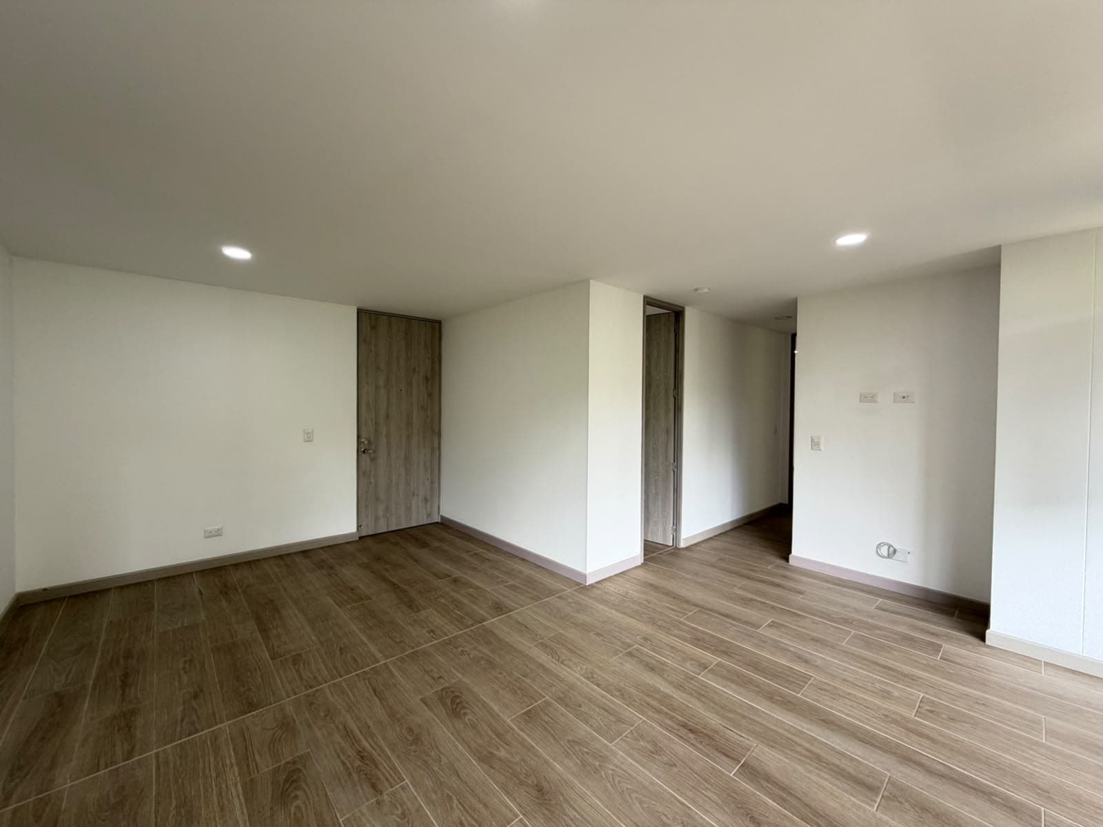 Apartamento en arriendo en El Retiro Campestre — foto 3 de 13