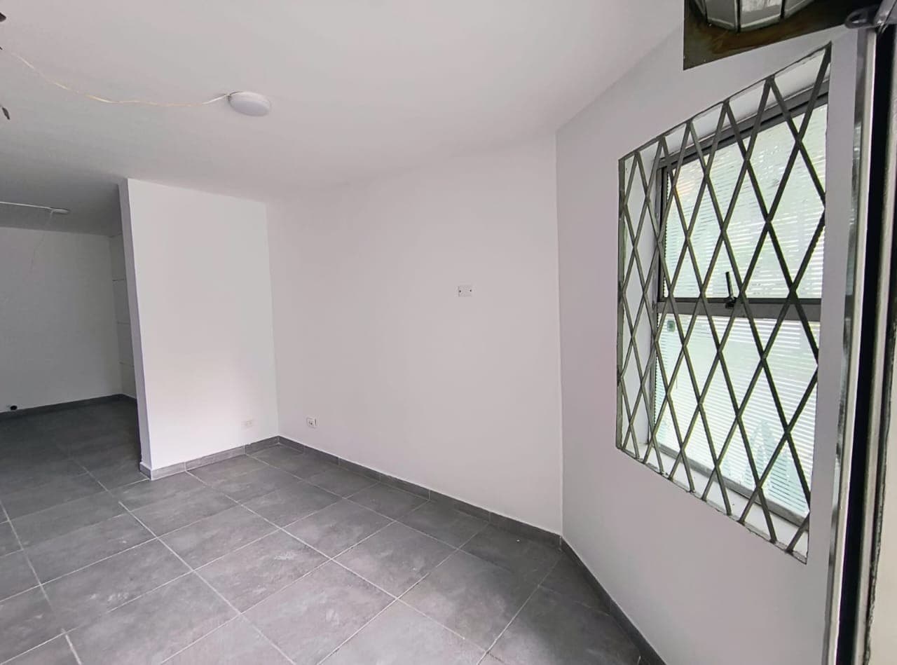 Local en arriendo en Los Conquistadores, Laureles, Medellín — foto 4 de 8