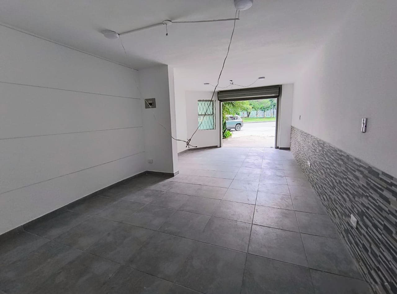 Local en arriendo en Los Conquistadores, Laureles, Medellín — foto 5 de 8