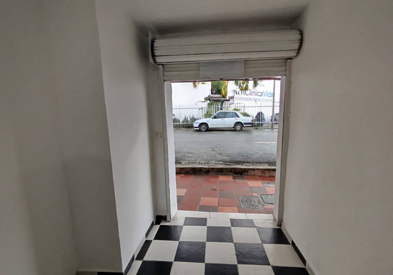 Local en arriendo en La Gloria, Belen, Medellín — foto 2 de 12