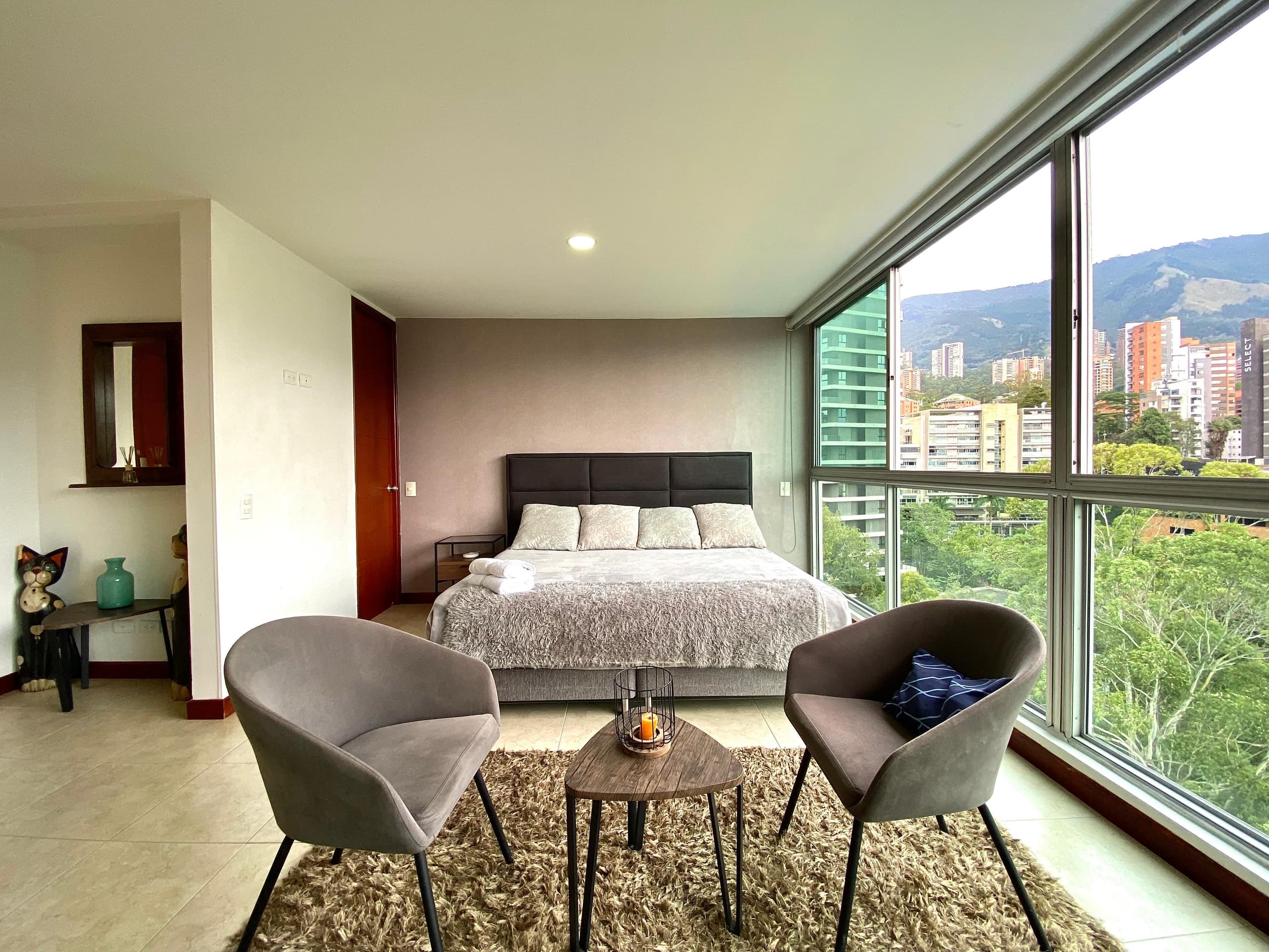 Apartamento en arriendo en Las Lomas, Poblado, Medellín — foto 2 de 15