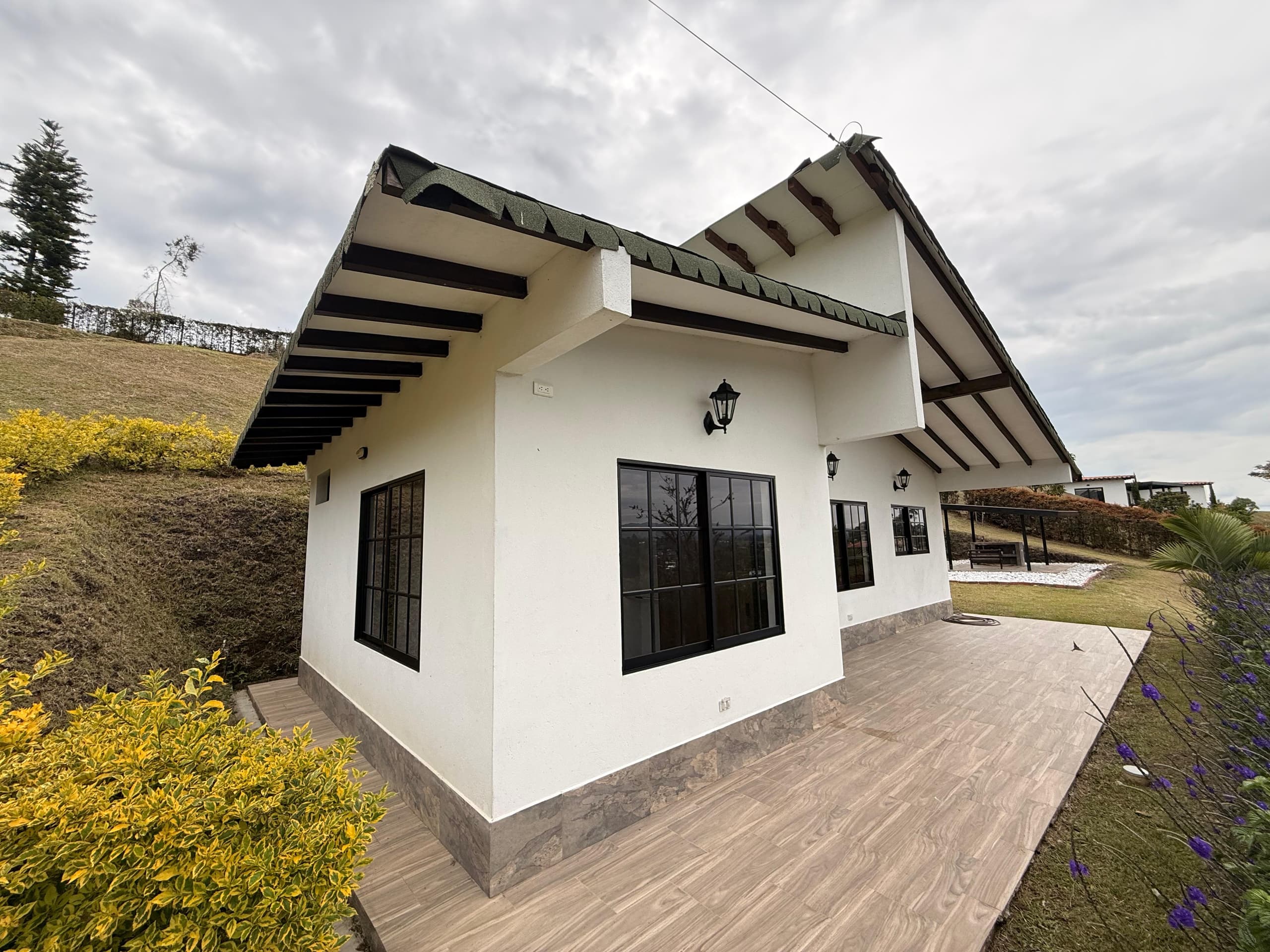 Cabana en arriendo en Autopista Medellin Bogotá, Bello — foto 1 de 20